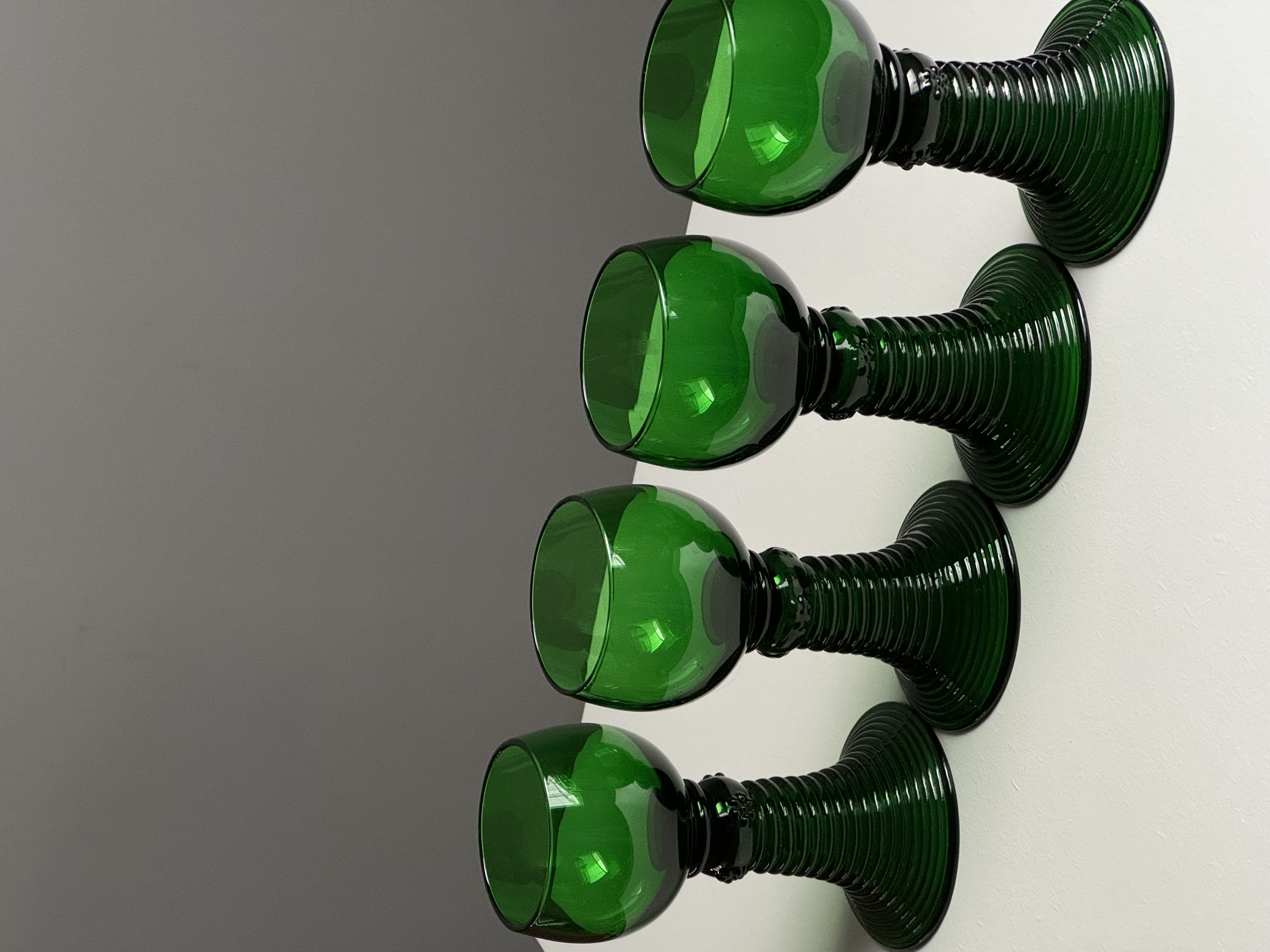 ANTIQUE SET OF 4 GREEN RÖMER WINE GLASSES