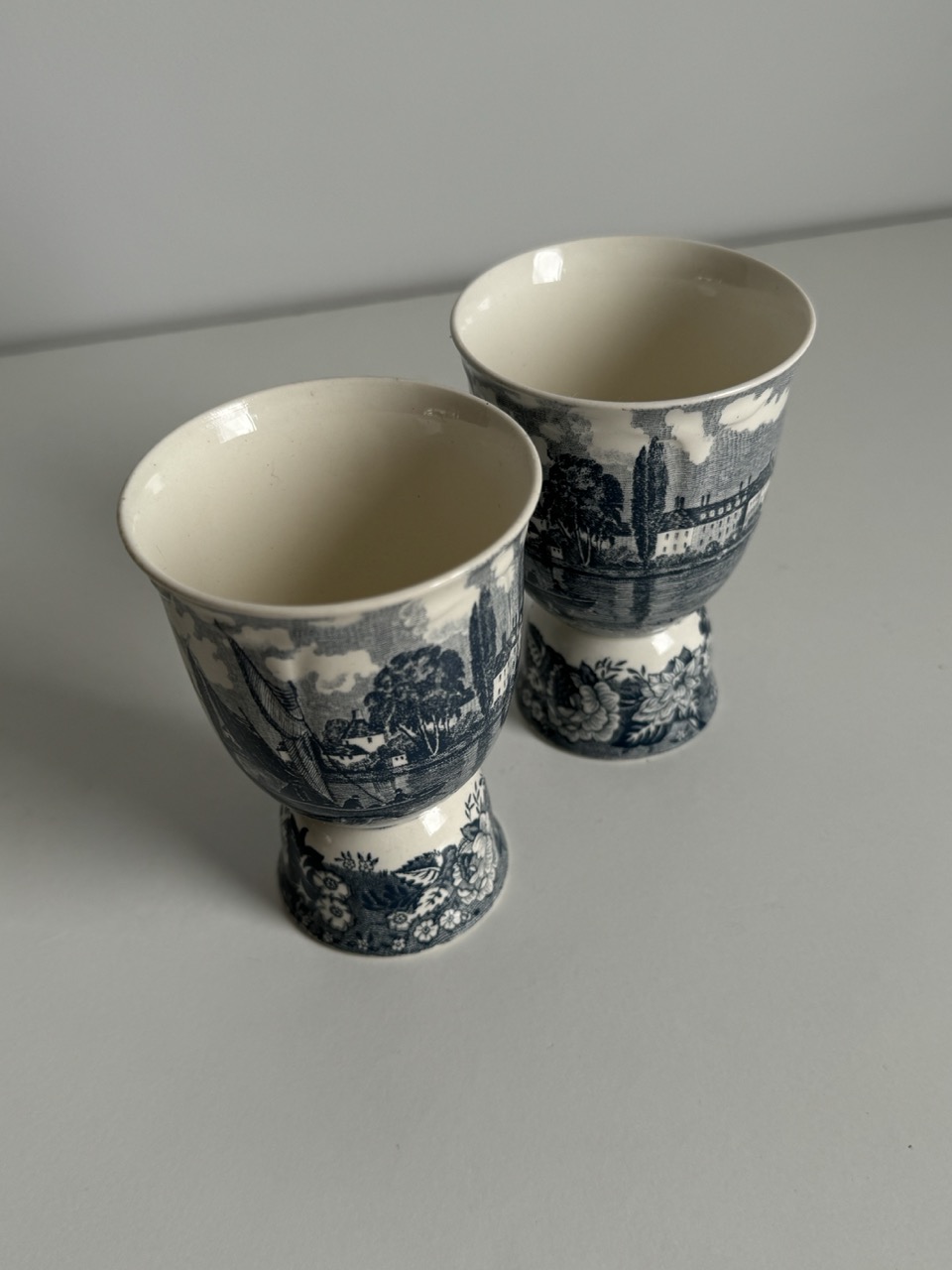 Double Egg Stand – Johnson Brothers 