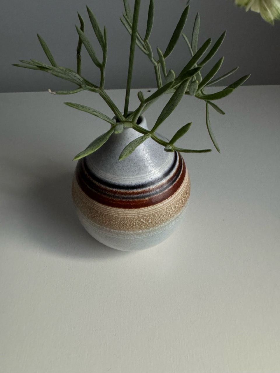 Handmade ceramic vase by the ceramist Joan Serra, 1960s.