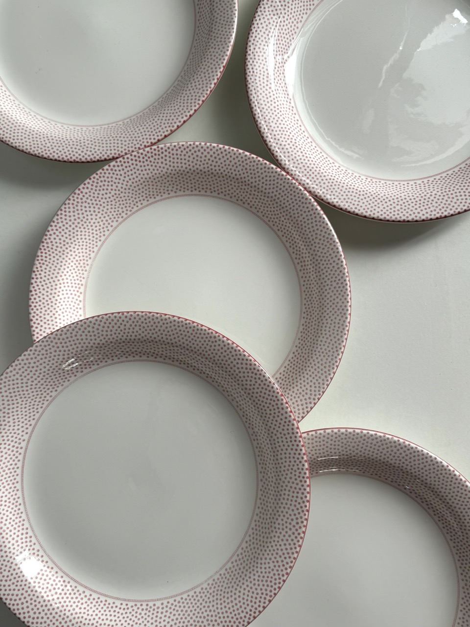   Set of 6 Dessert Plates