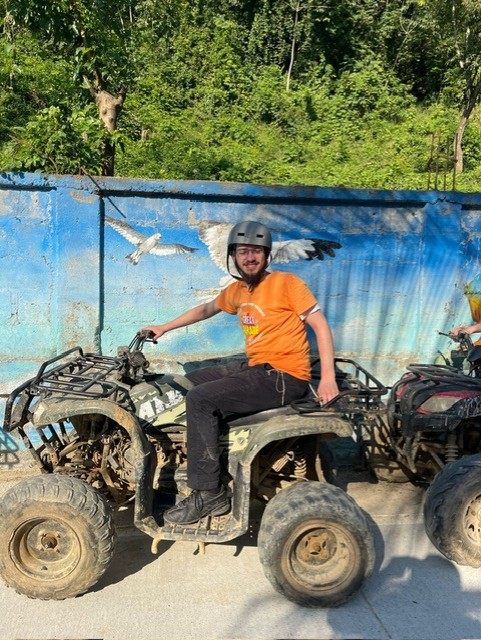 Roatán Adventure Duo: Zipline, ATV & Beach Club for Two!