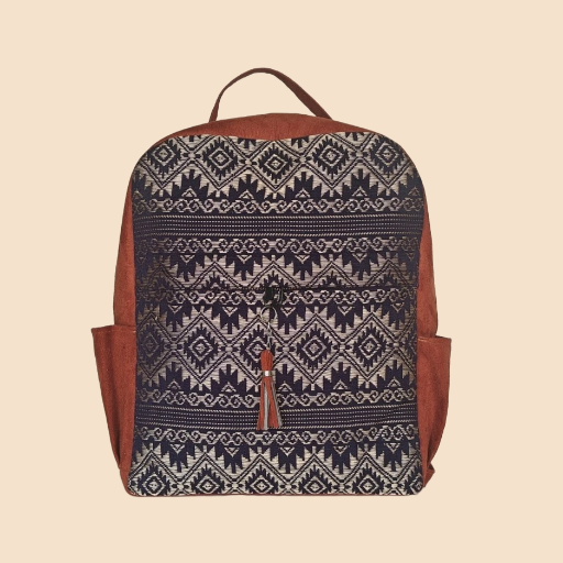 Sac tressé et cuir synthétique