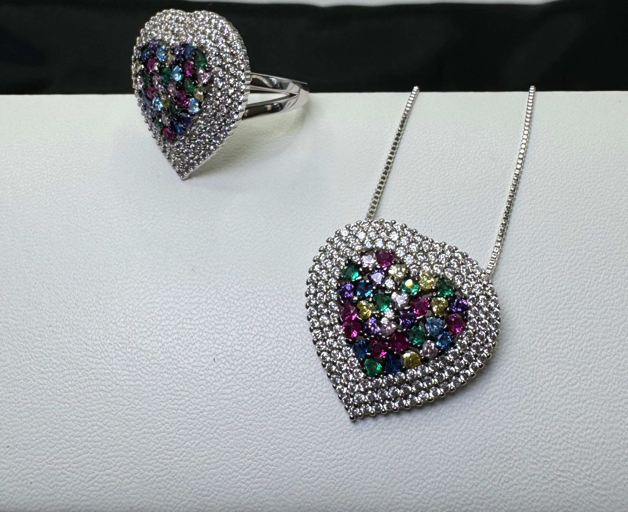 Heart-shaped Jewelry Set