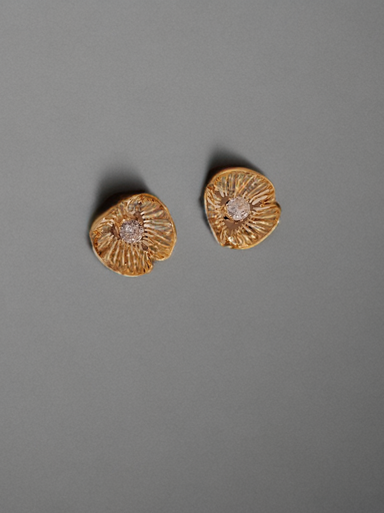 Elegant Gold Flower Earrings