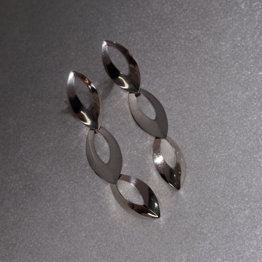 Silver Leaf Earrings