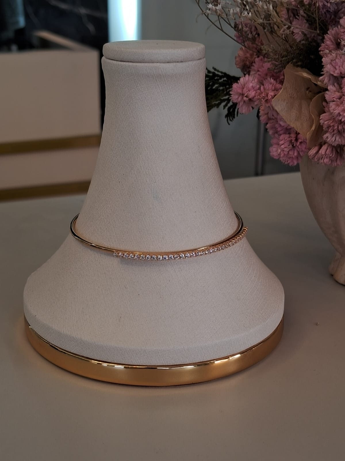 Elegant Gold Bracelet