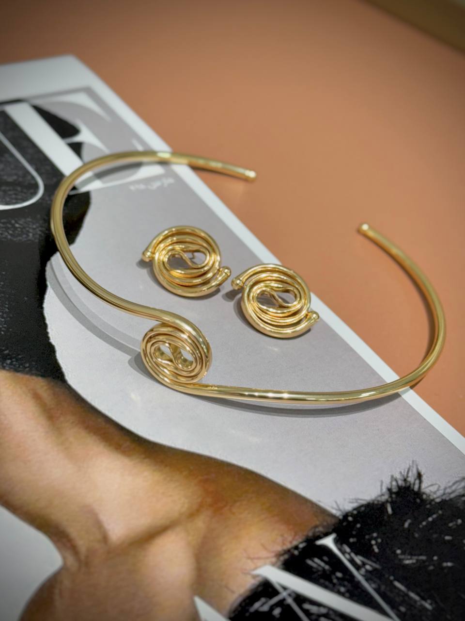 Gold Spiral Jewelry Set