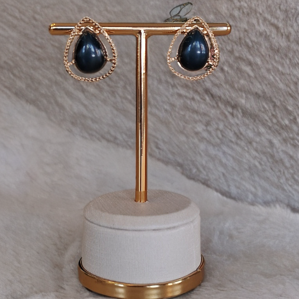 Elegant Dangling Earrings