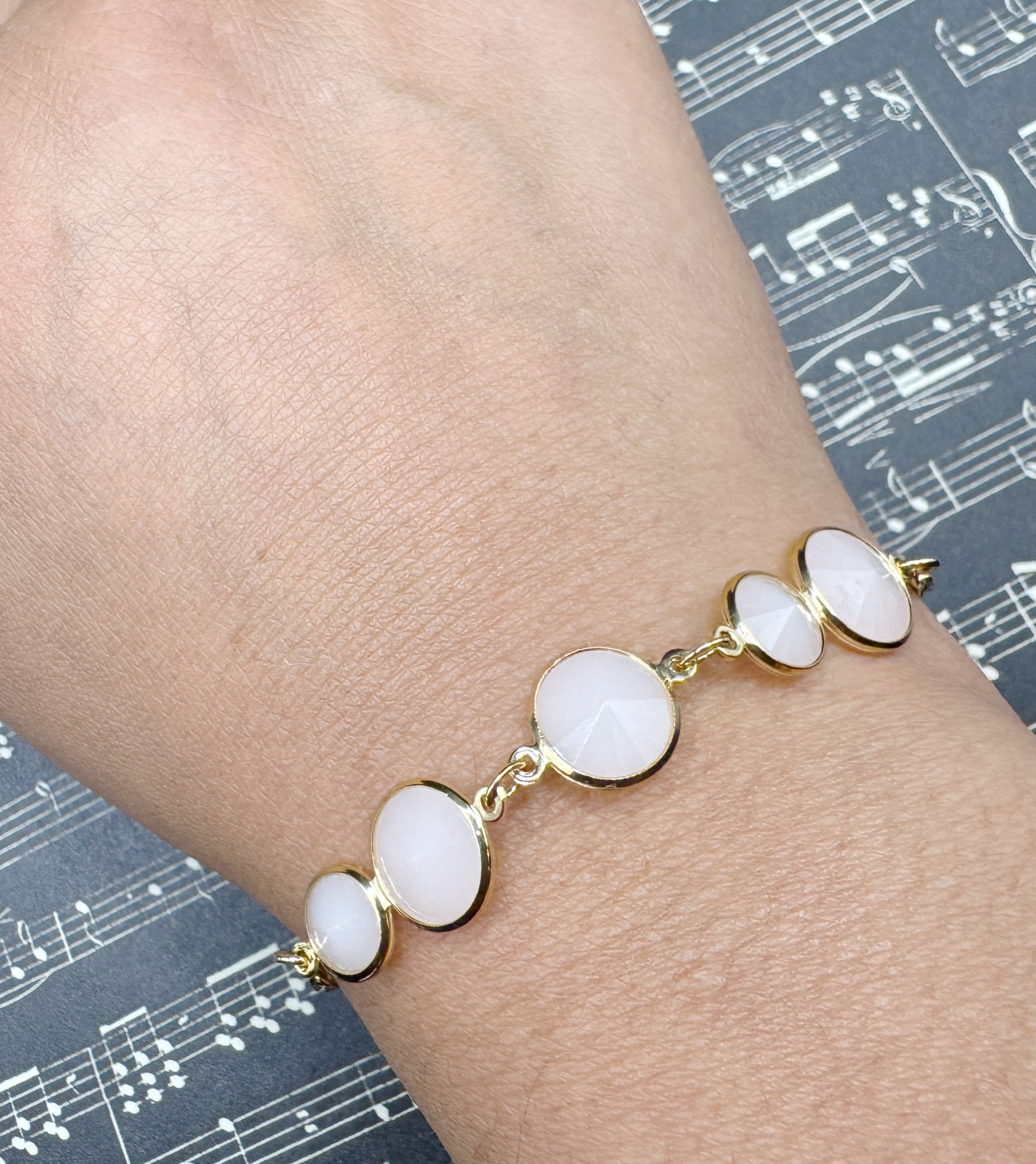 Elegant Gold Bracelet