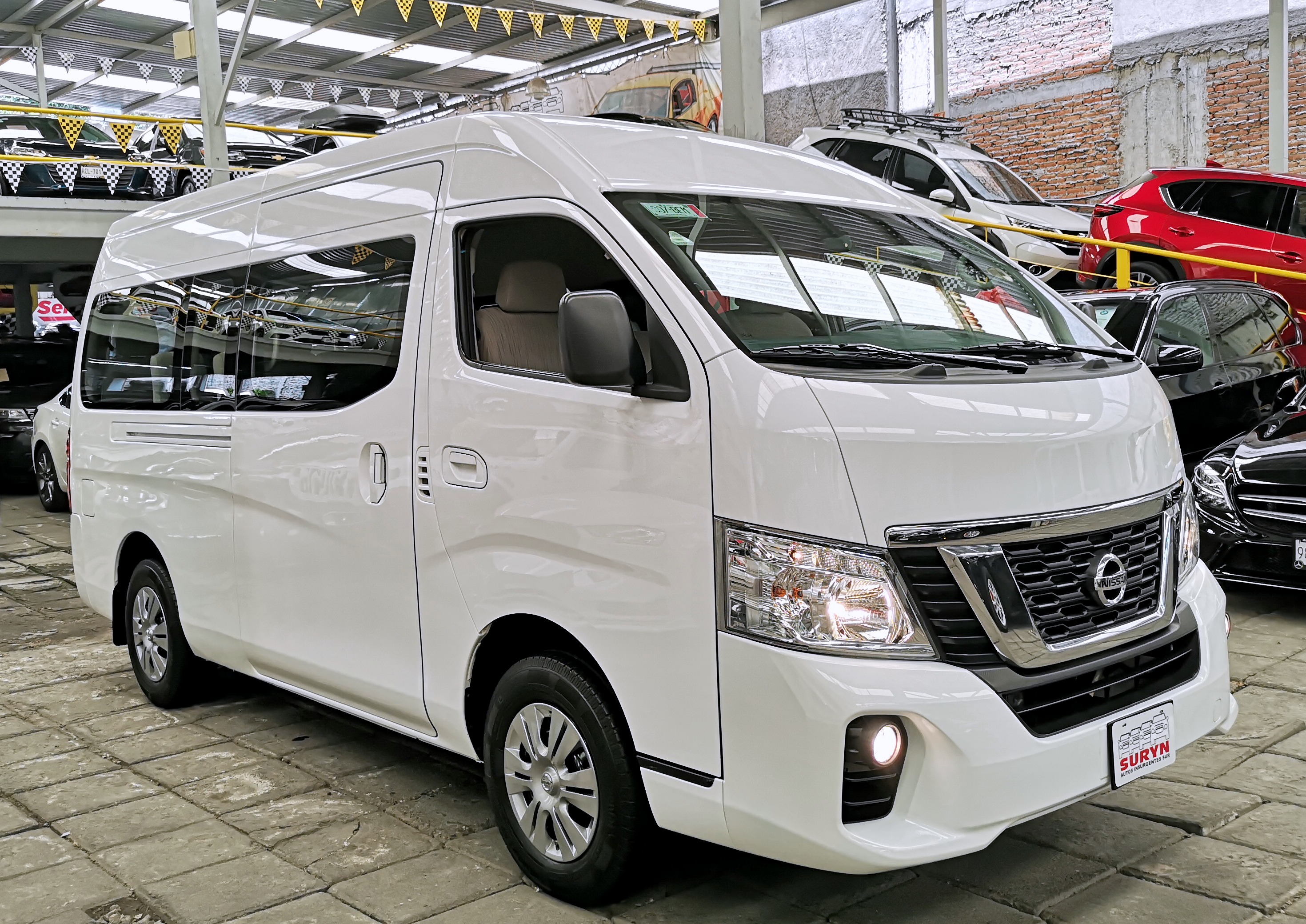 Nissan Urvan 