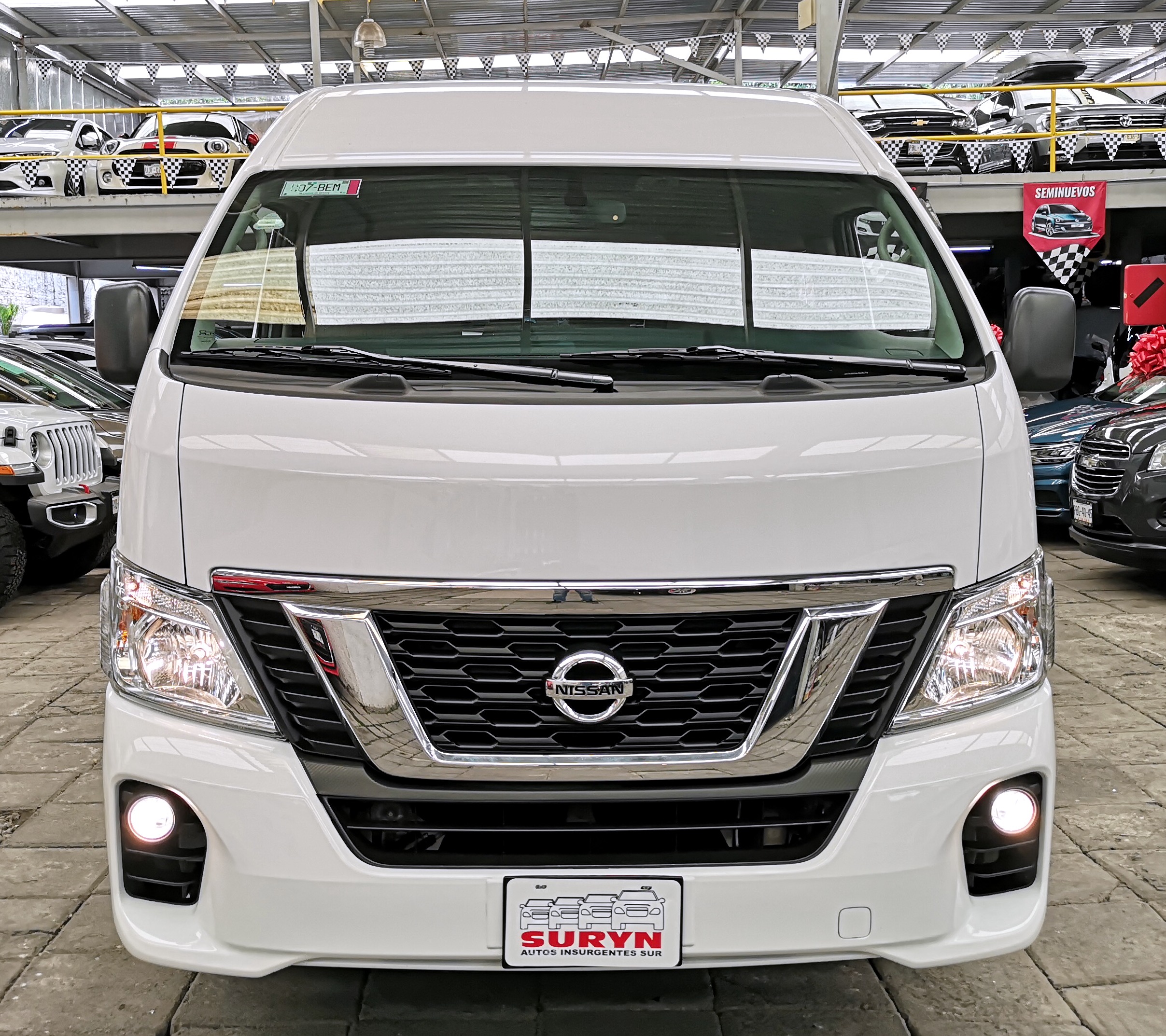 Nissan Urvan 2.5 