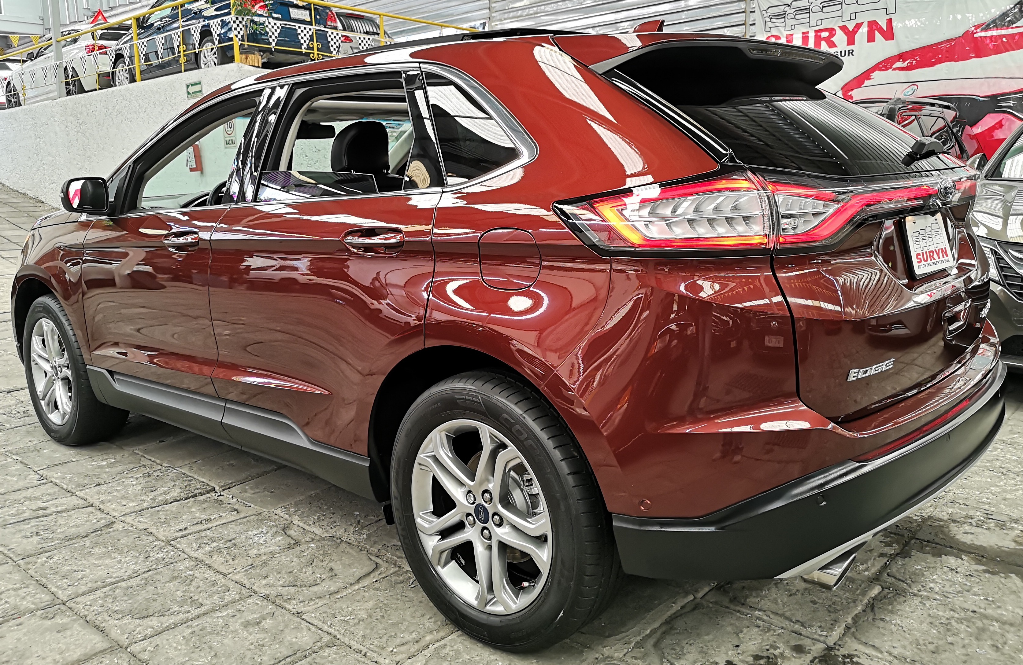 Ford Edge Titanium