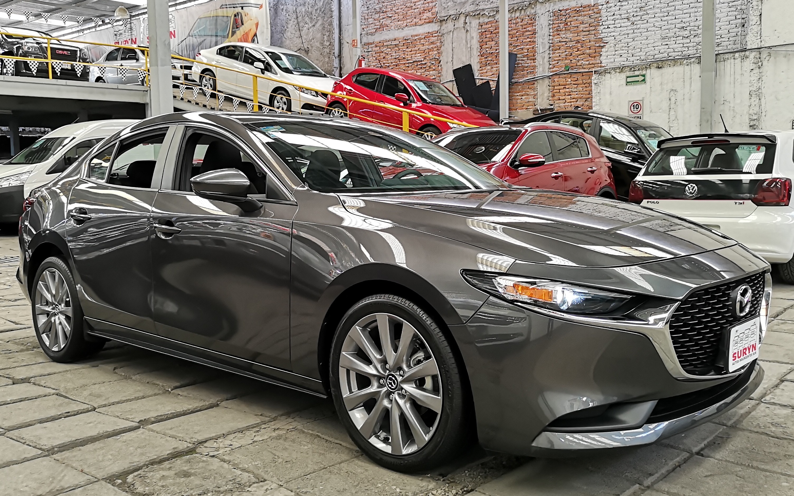 Mazda  3 2.0 I Sedan At