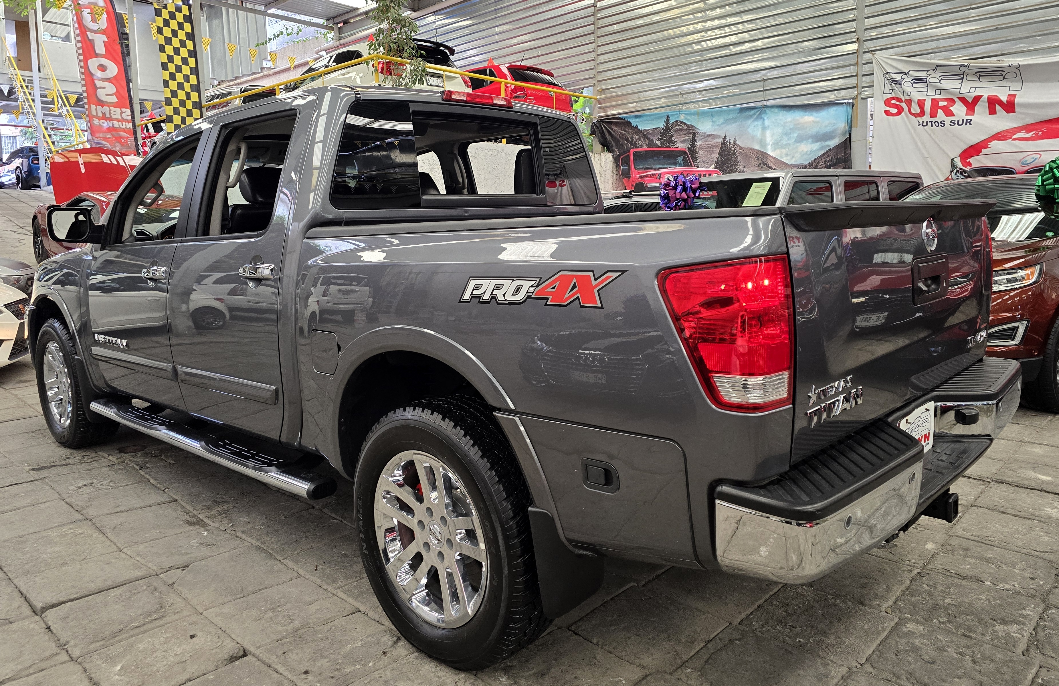 Titan SL Texas