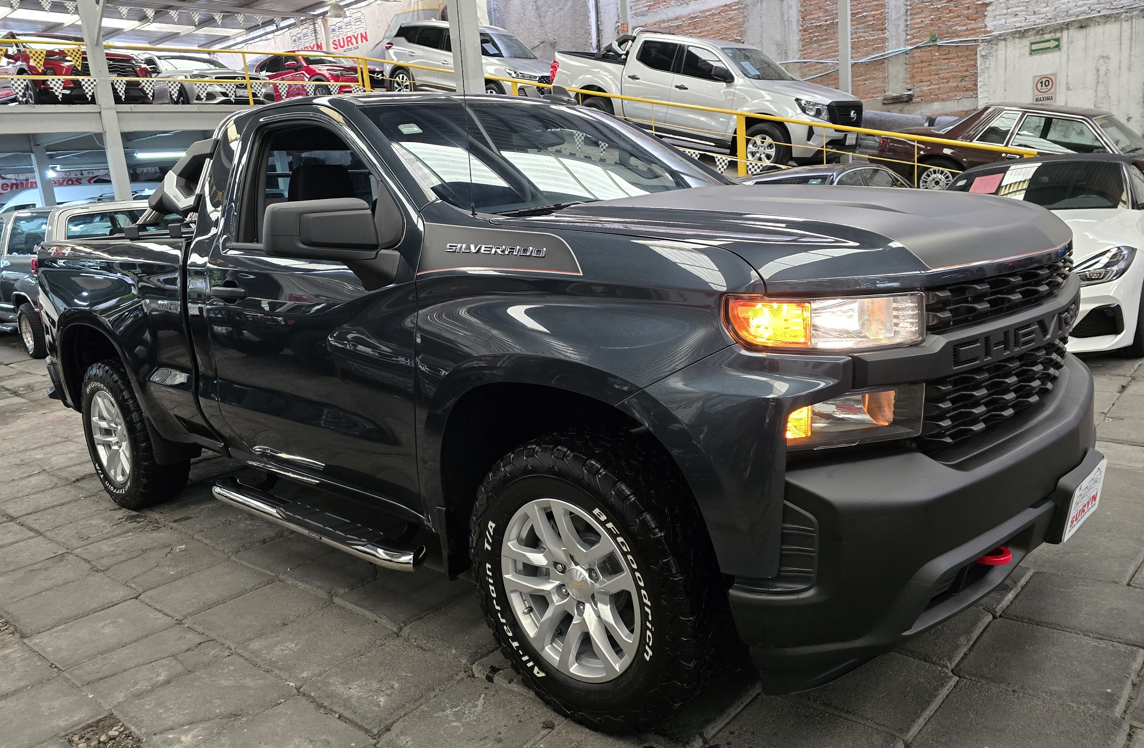 Silverado Cab Reg 4x4