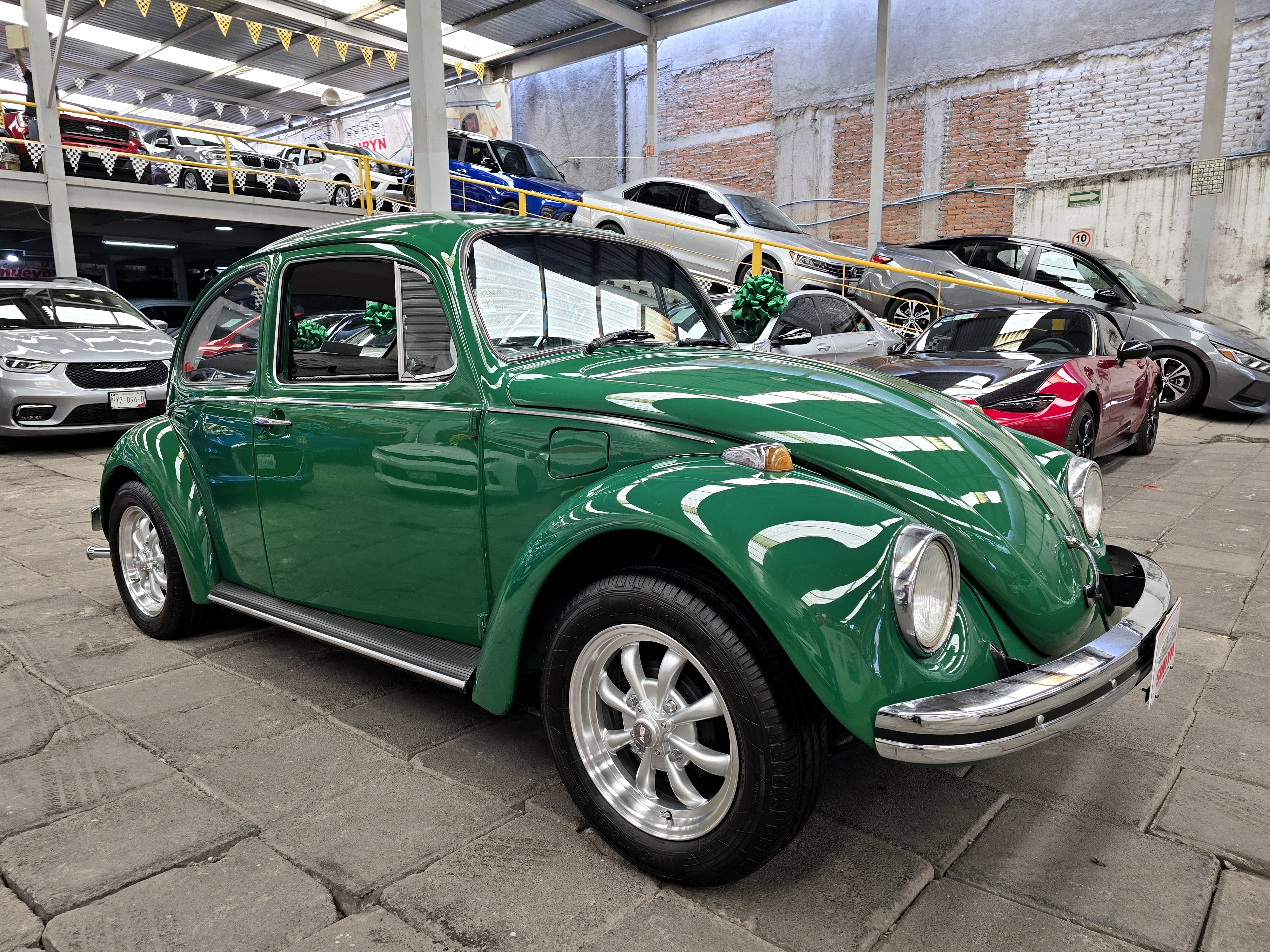 Volkwagen Sedan 