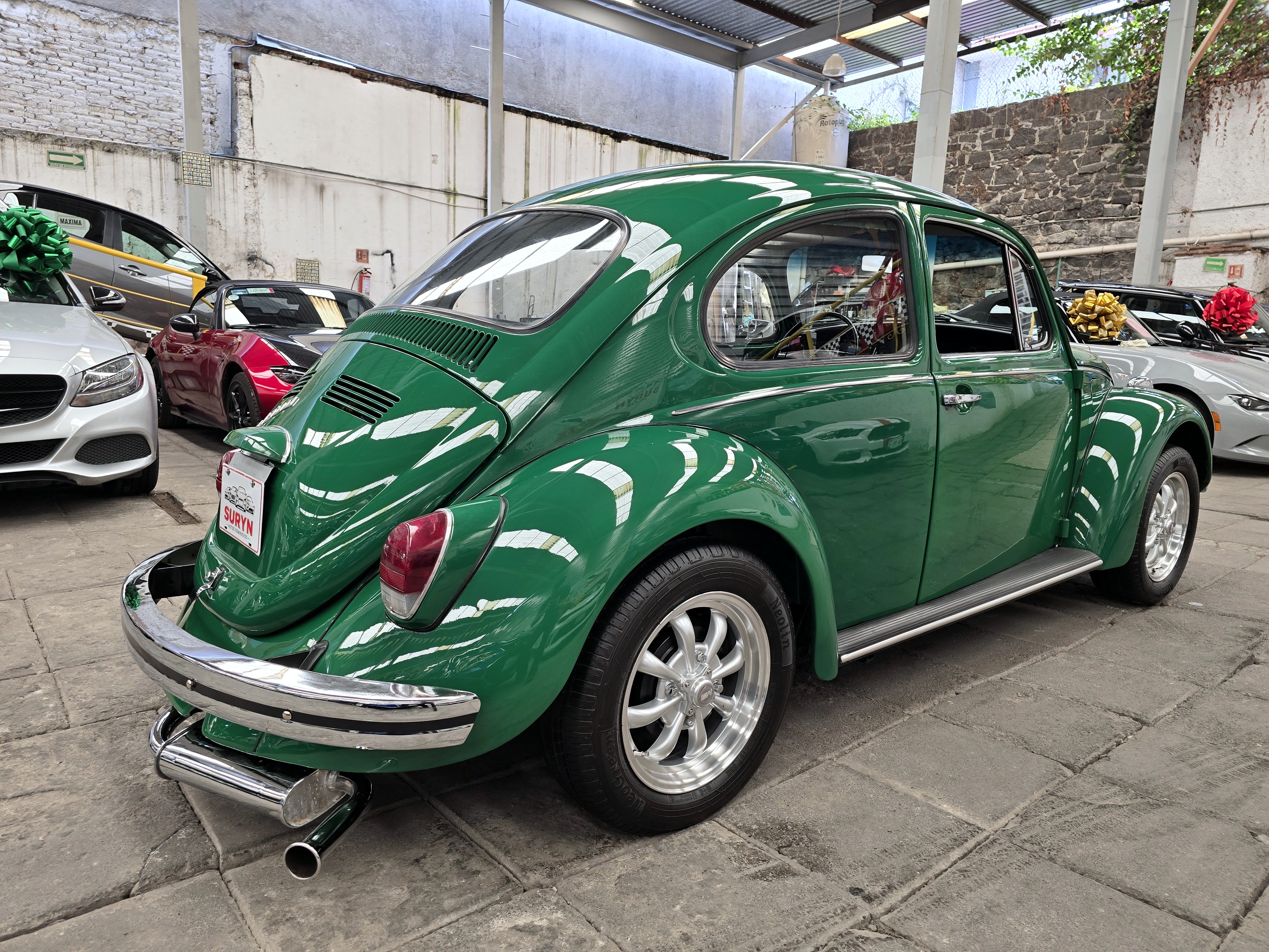Volkwagen Sedan 
