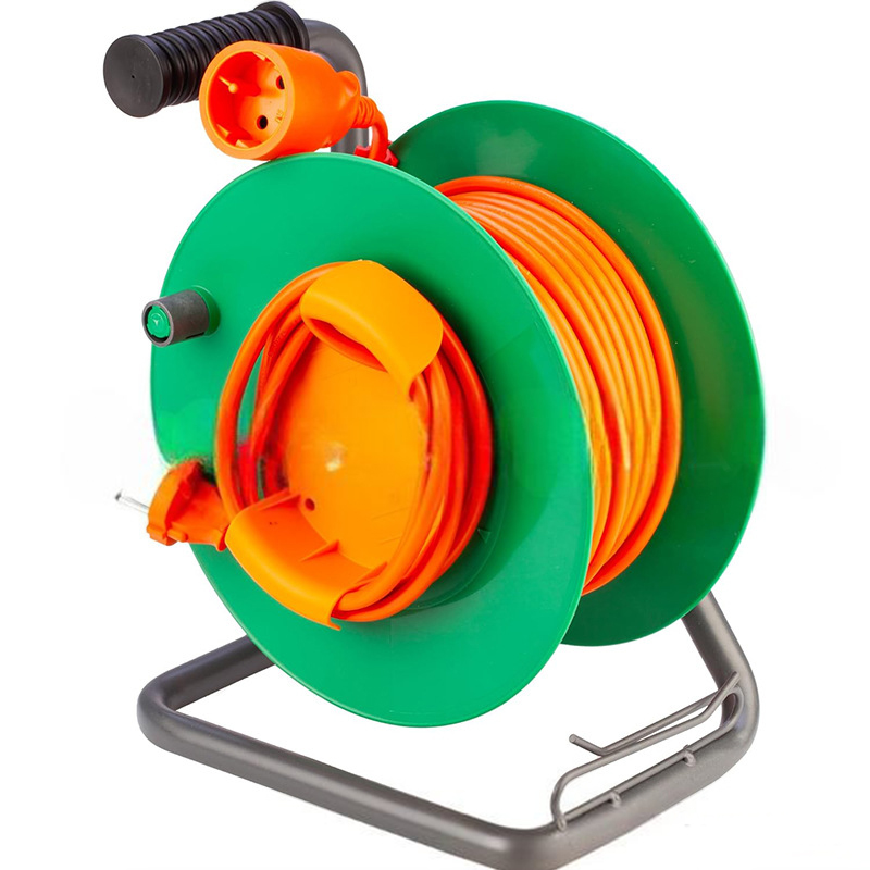 Outdoor Extension Cord Reel