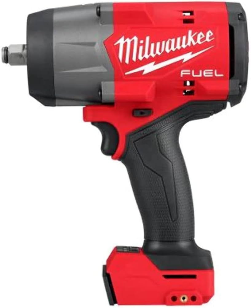 MILWAUKEE IMPACT WRENCH 
