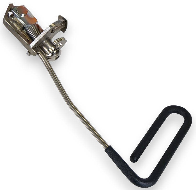 PIVOTING ARM REST