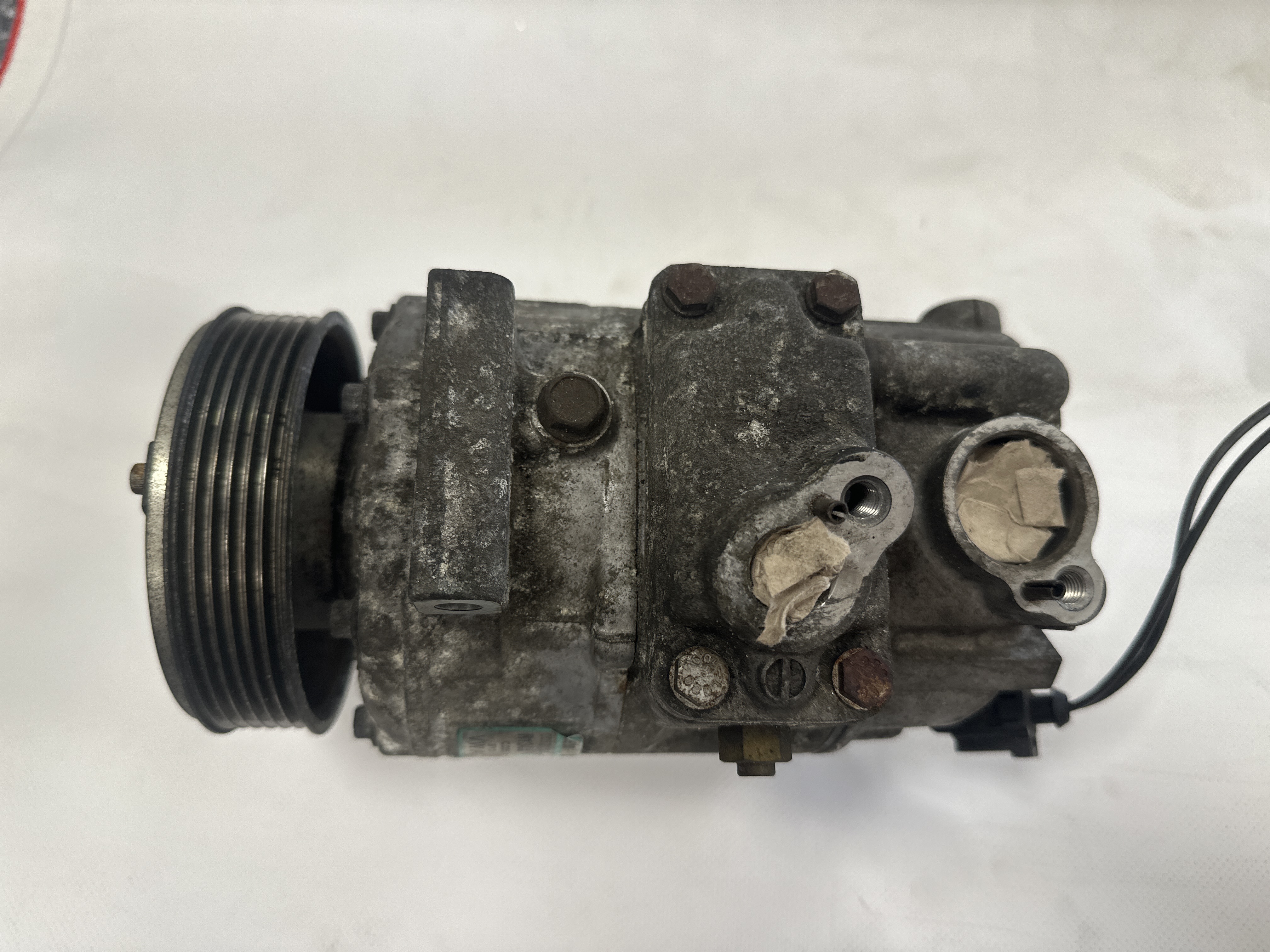 Compresseur de clim Volkswagen Golf 5 1K0820803Q