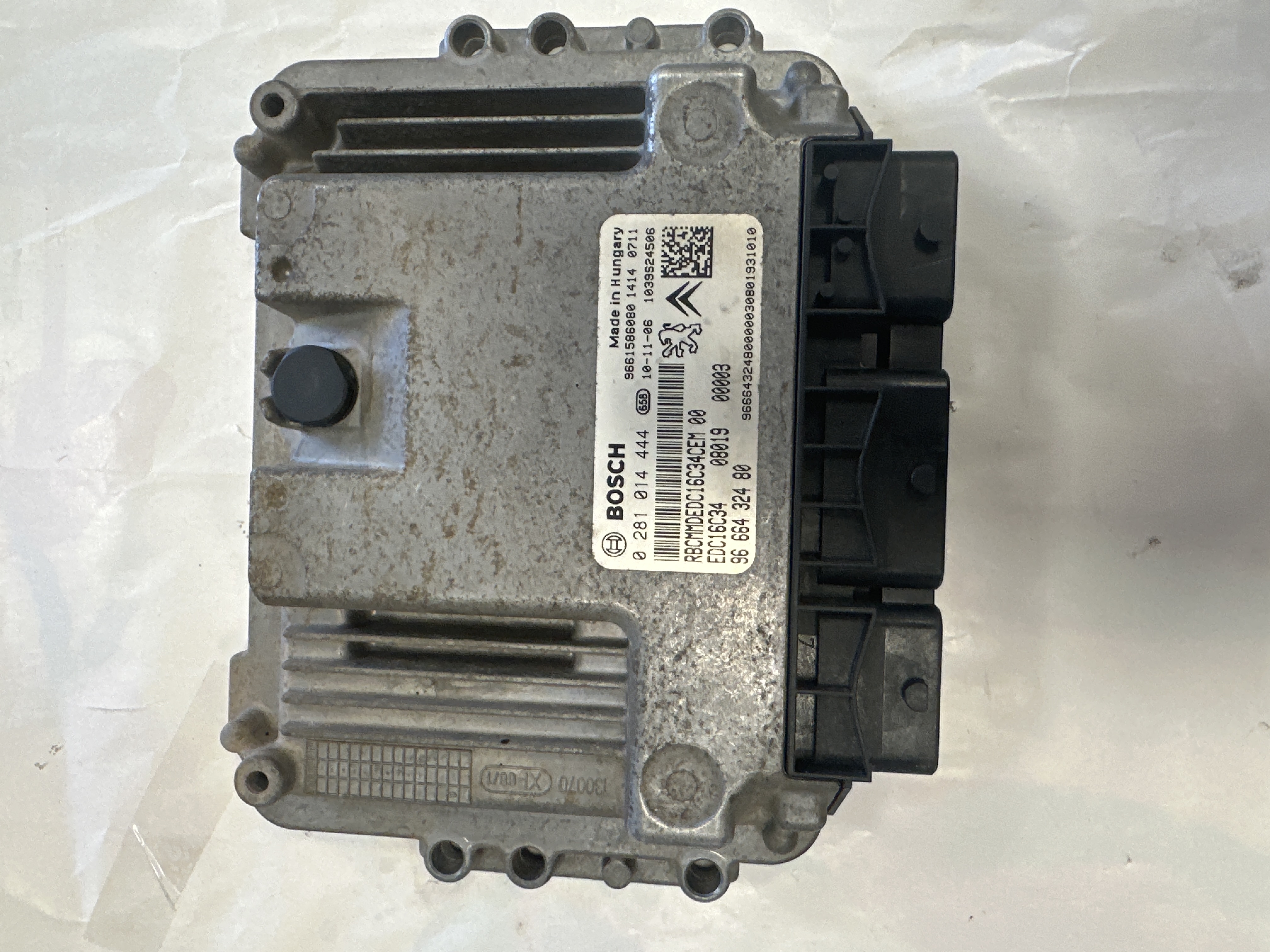 Calculateur PSA 9666432480