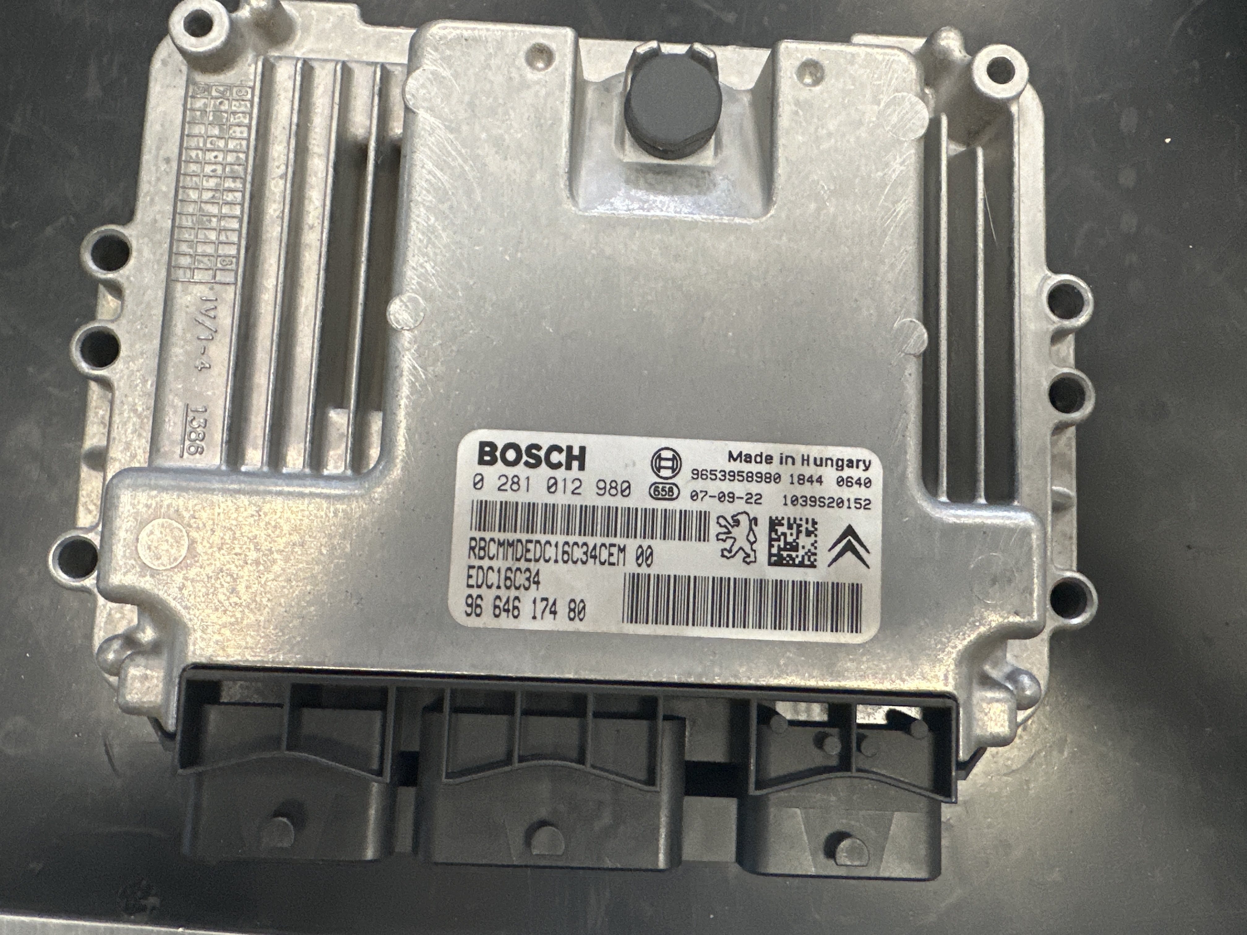 Calculateur PSA 9664617480
