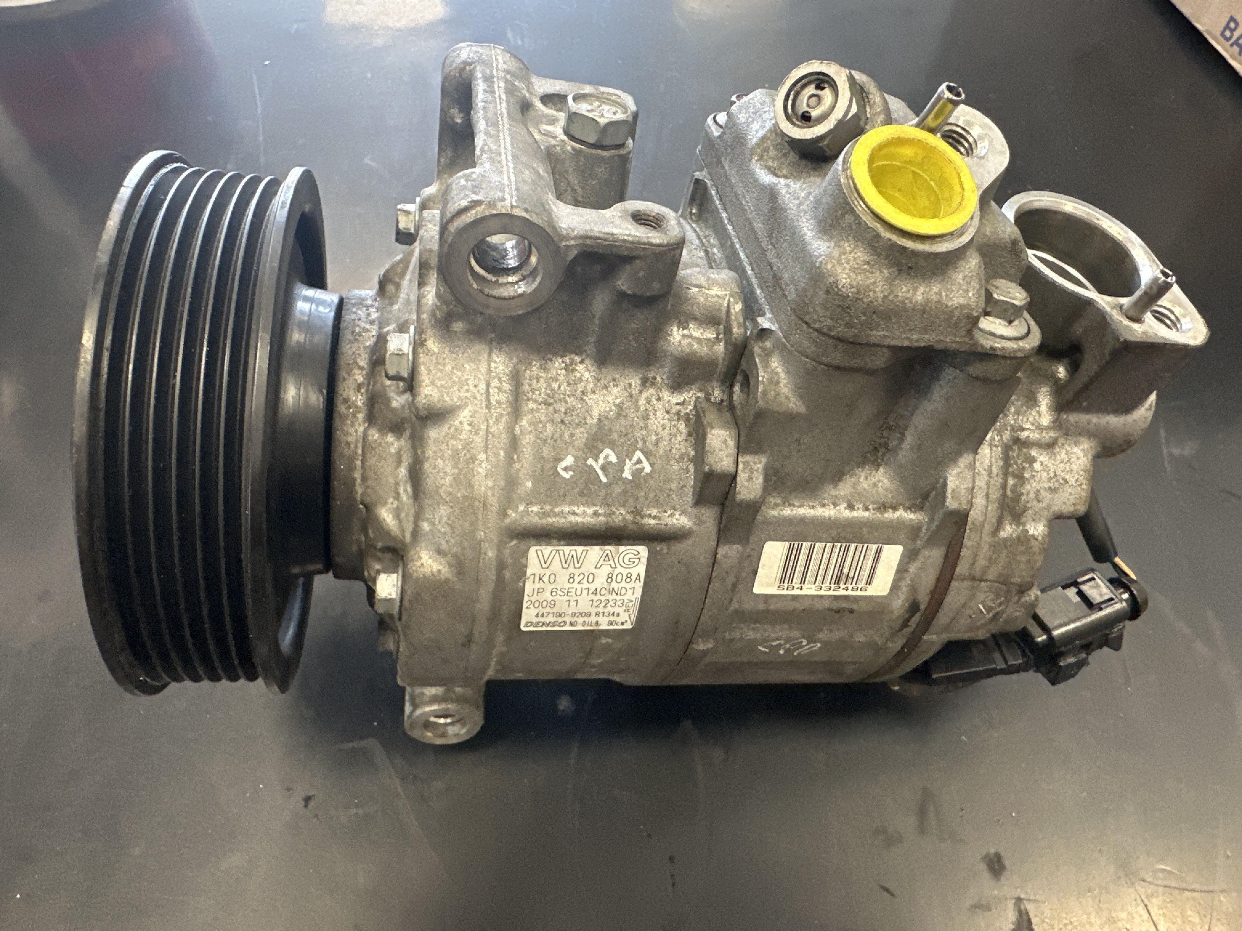Compresseur Clim VW 1K0820808A