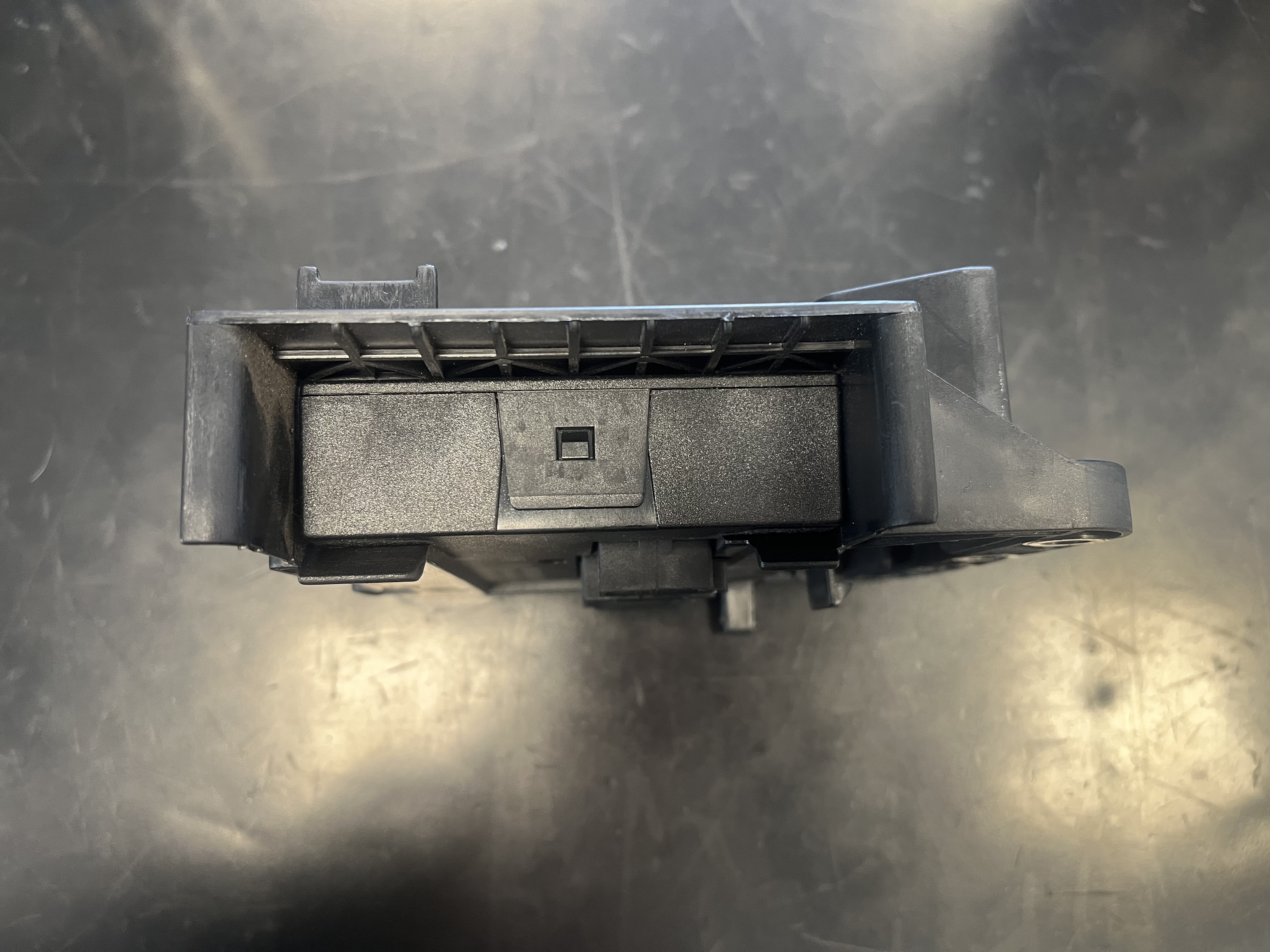 Calculateur BOITIER CDE VERROUILLAGE CENT / ANTIVOL VW 1K0959433BT