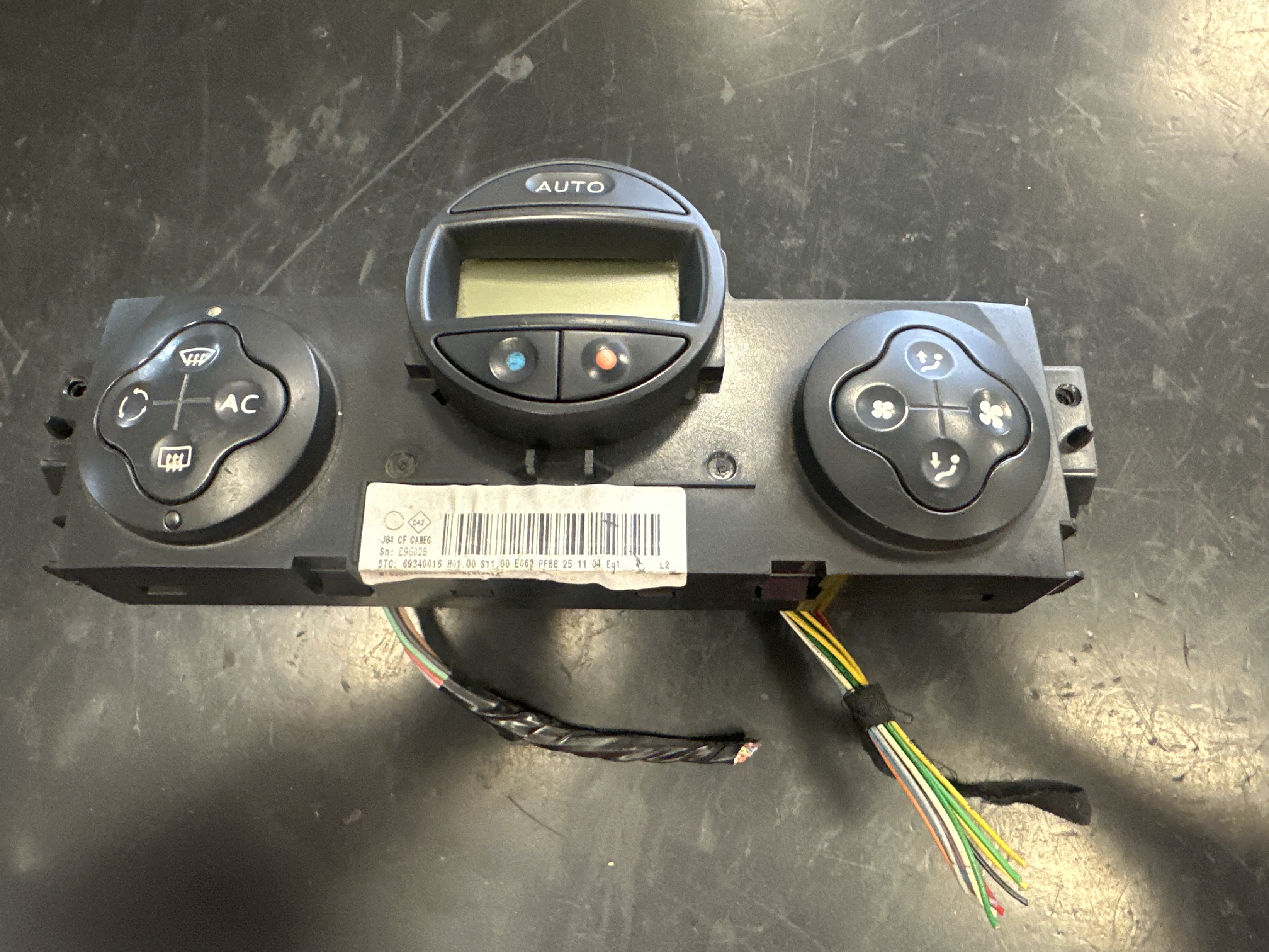 69340016 COMMANDE DE CHAUFFAGE RENAULT SCENIC 2