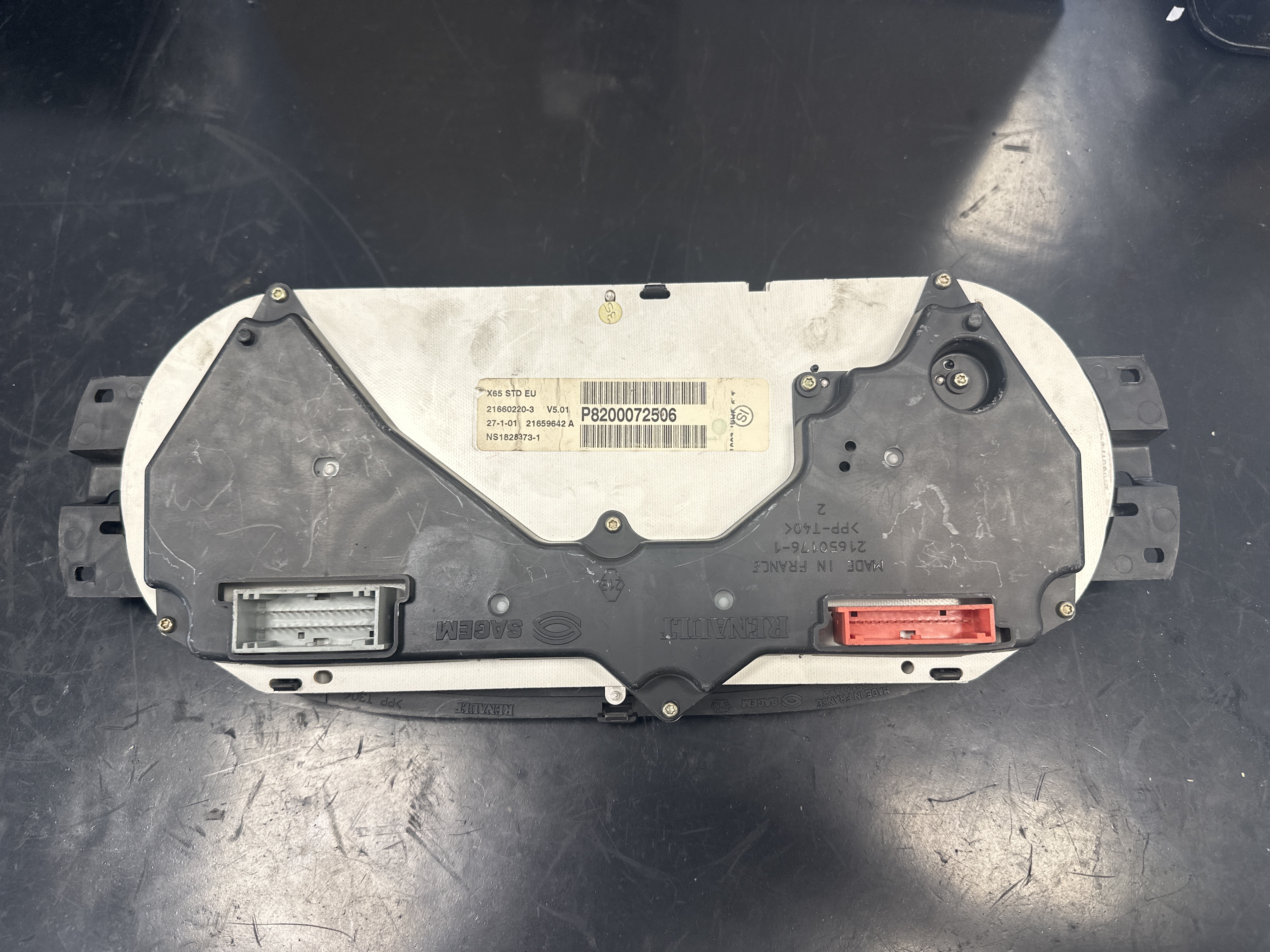 Compteur électrique Renault  CLIO 2 P 8200072506