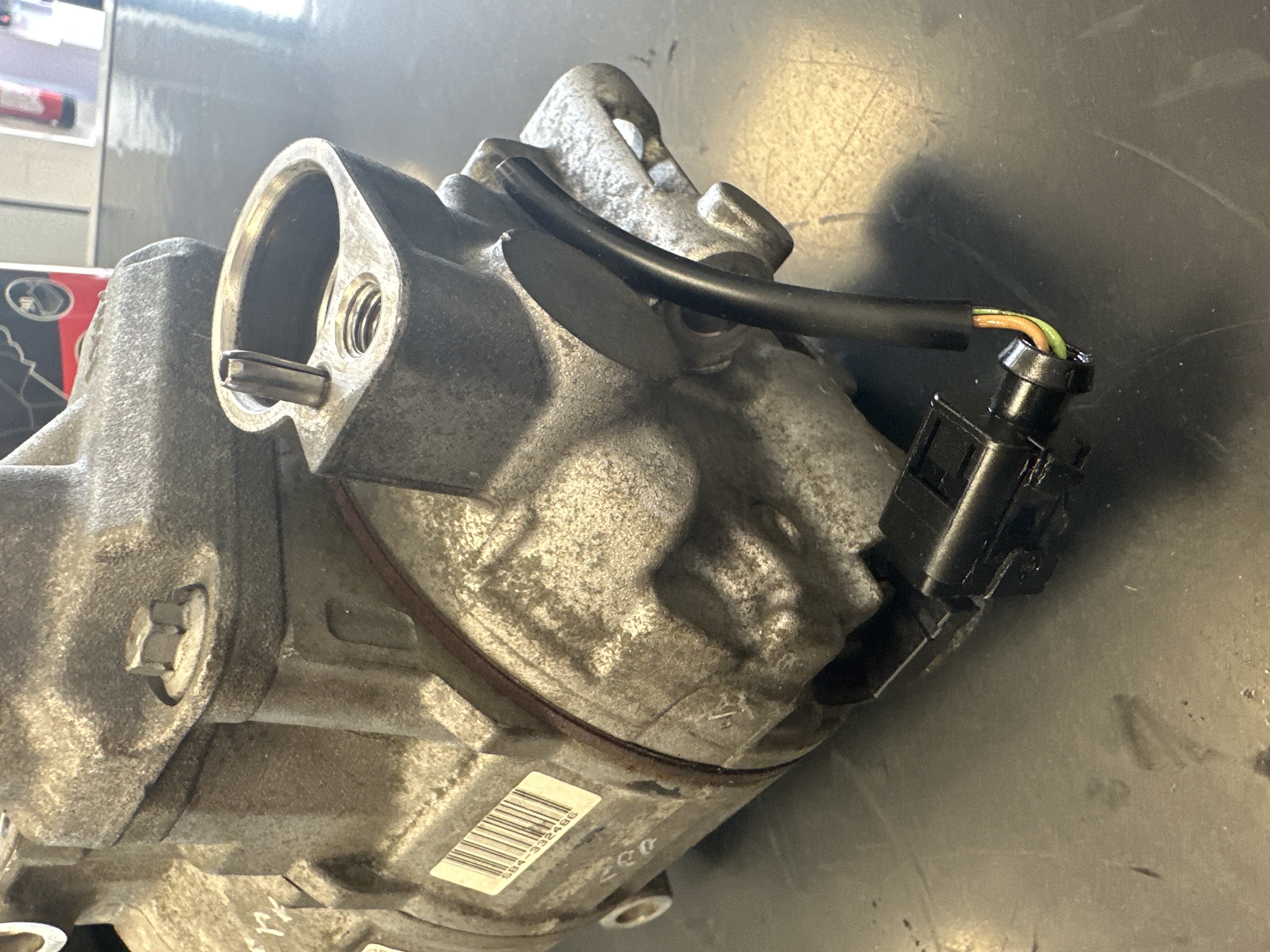 Compresseur Clim VW 1K0820808A