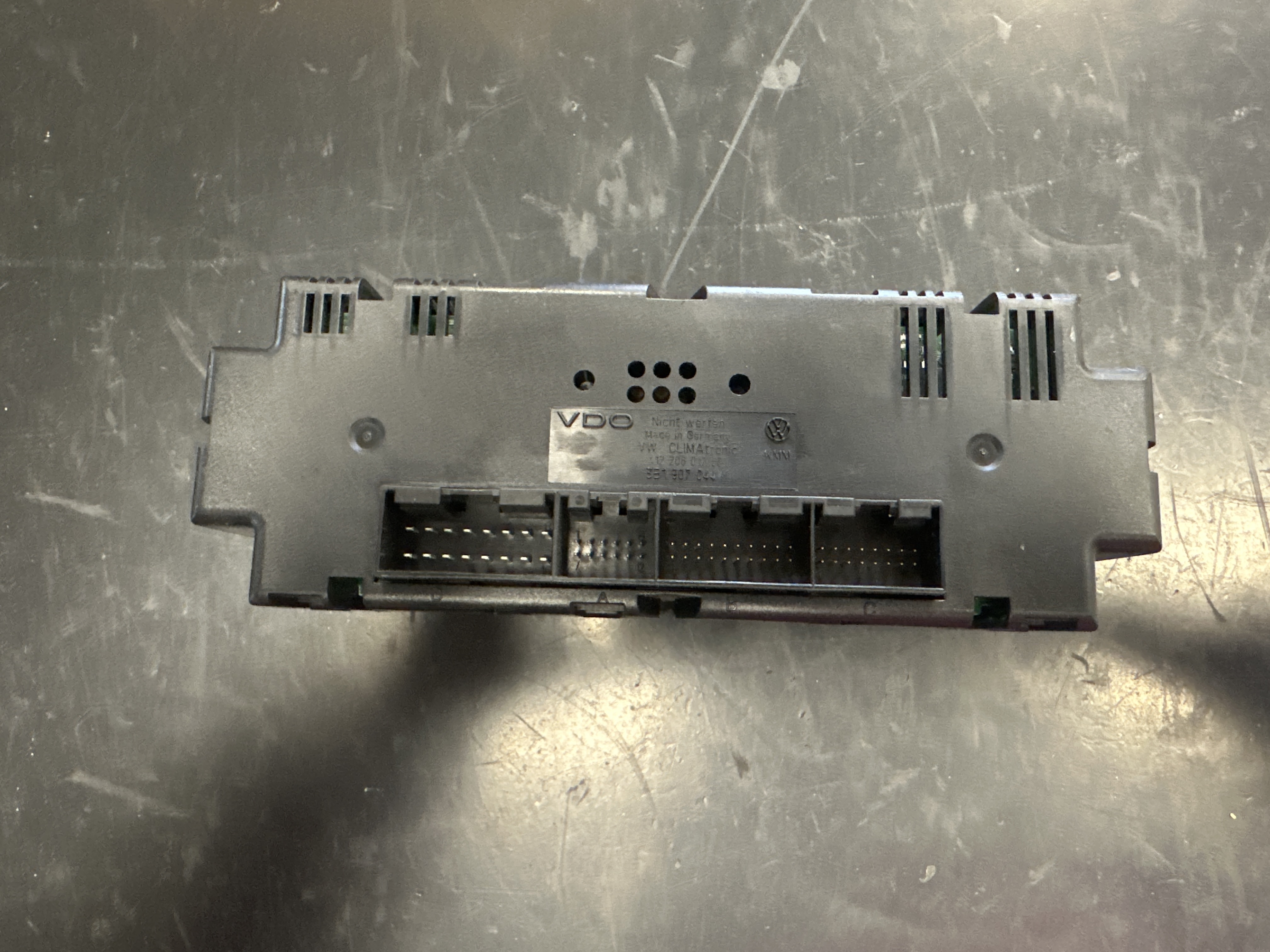 3B1907044K COMMANDE DE CHAUFFAGE VOLKSWAGEN PASSAT 4 PHASE 2