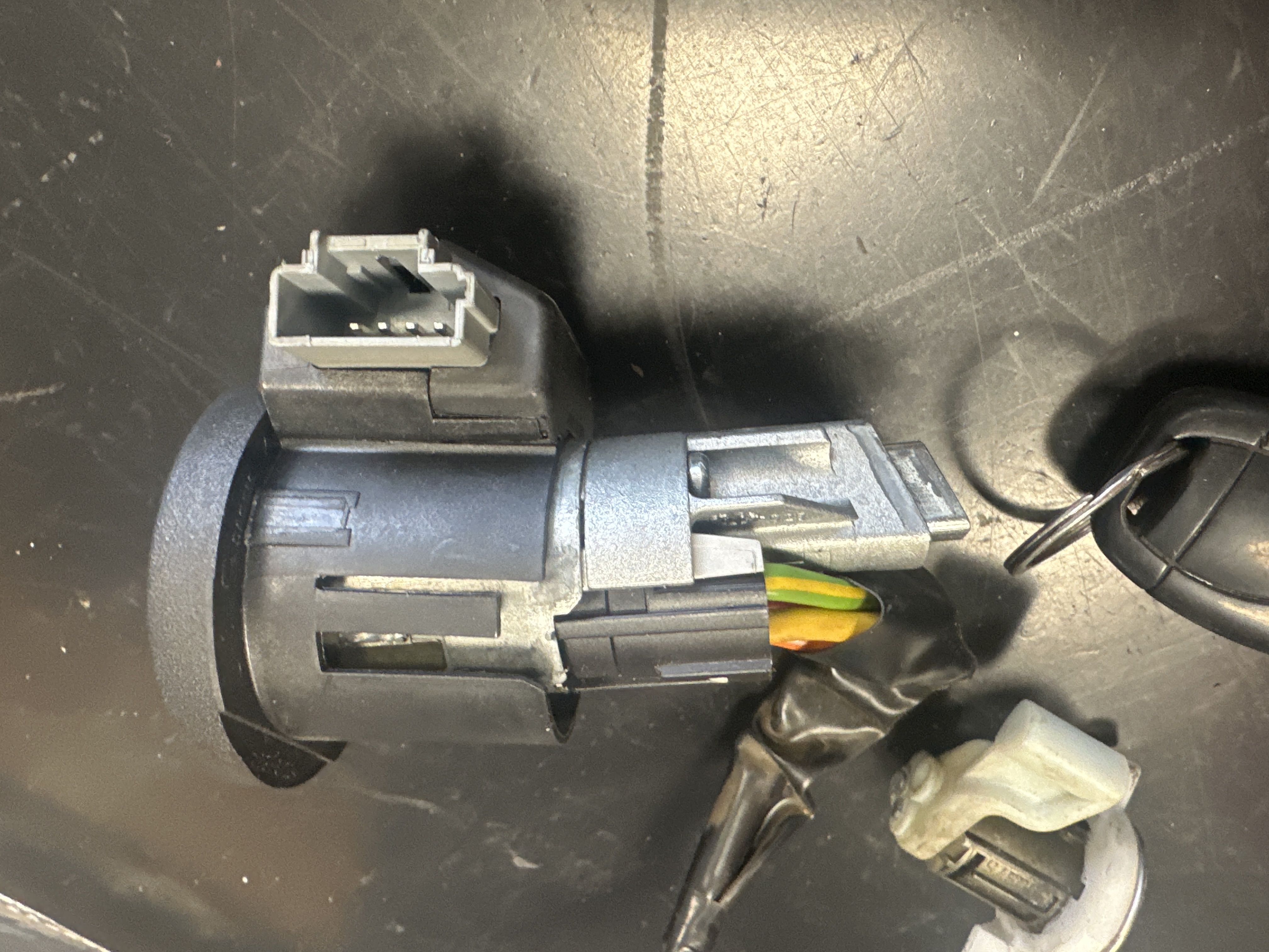 NEIMAN + OUVERTURE PORTE & RESERVOIR  RENAULT CLIO 2 1.5DCI