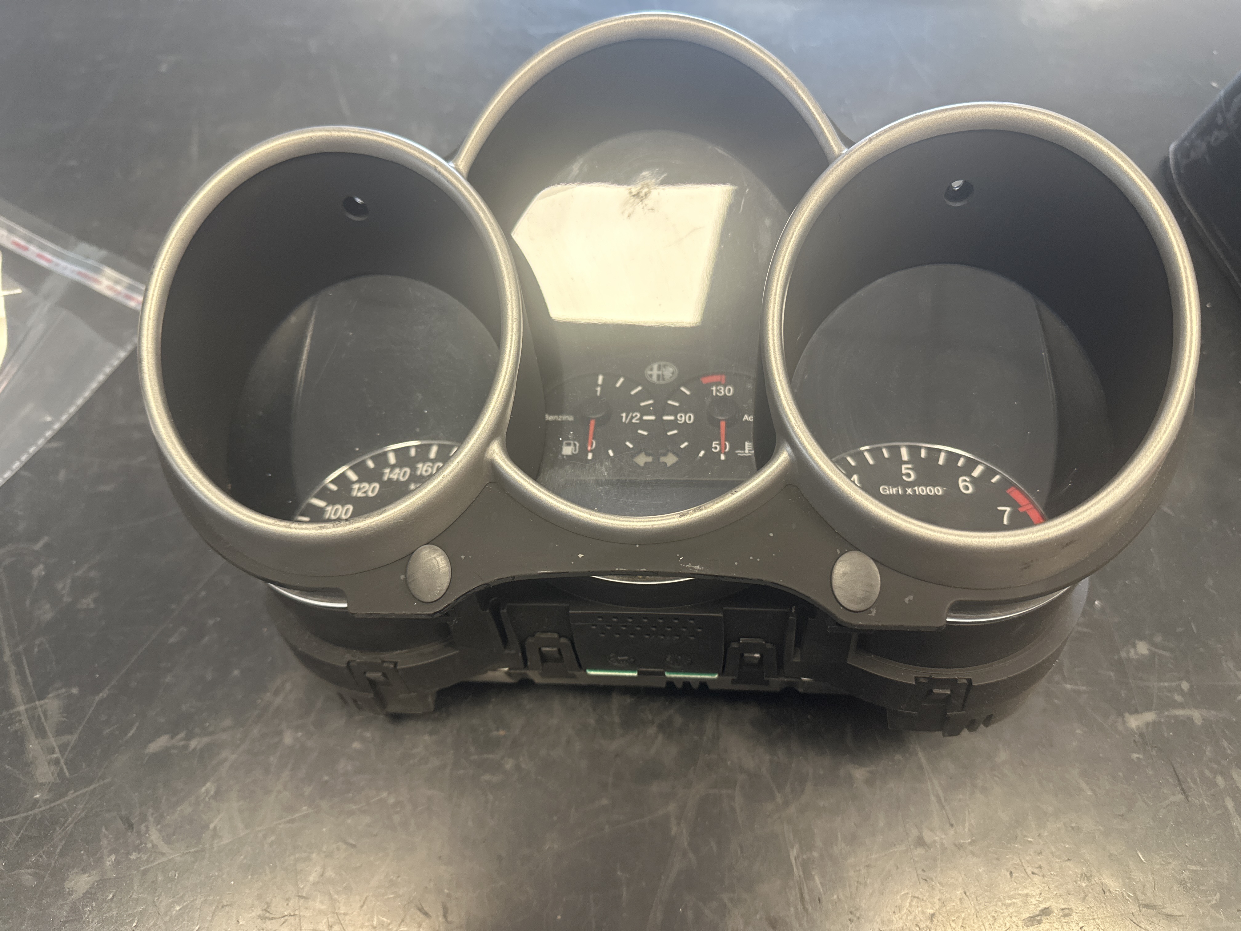 110008953011 COMPTEUR KILOMETRIQUE DIGITAL ALFA 147