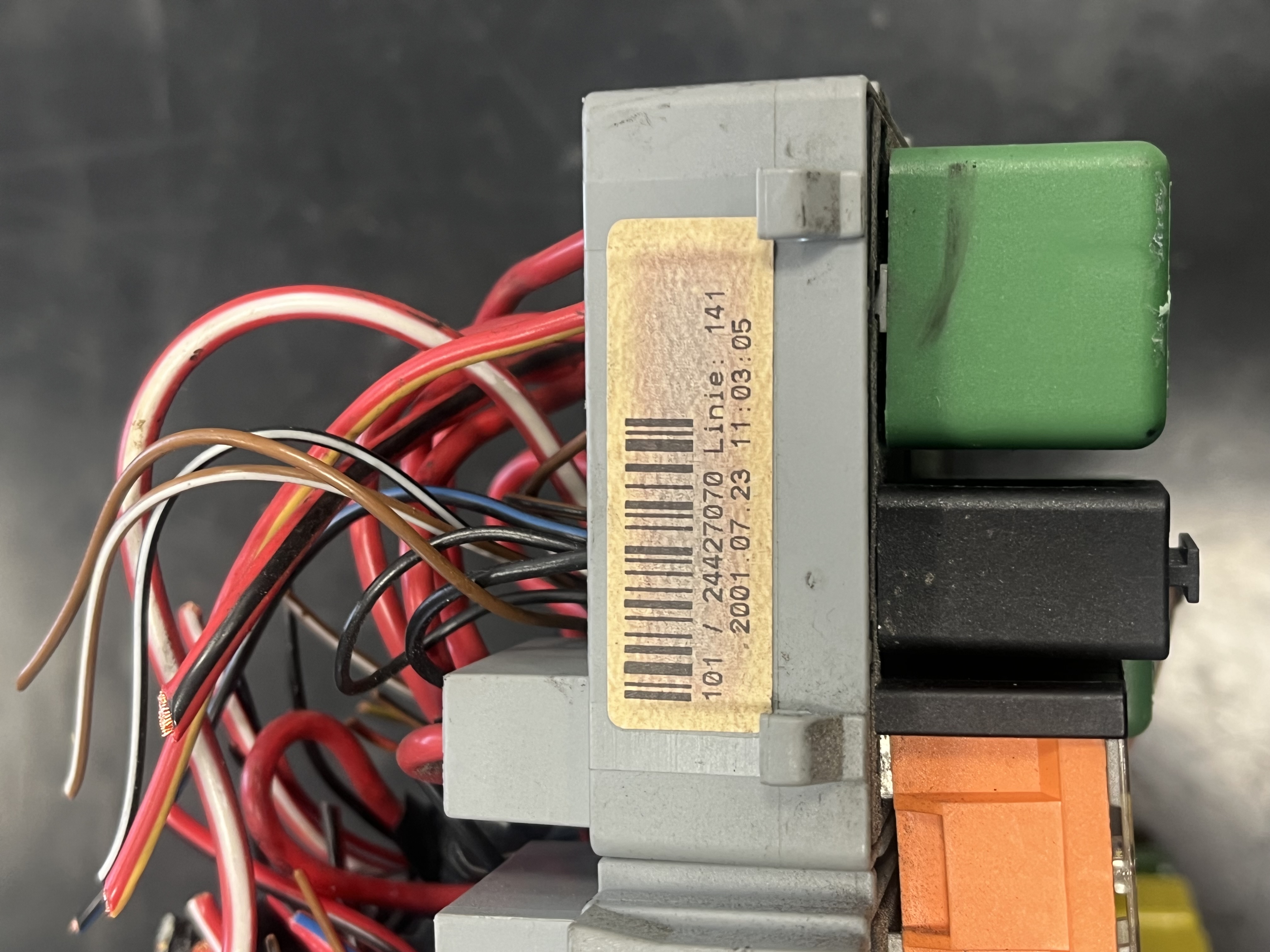 Boîtier Pyrotechnique Opel Corsa C 24427070