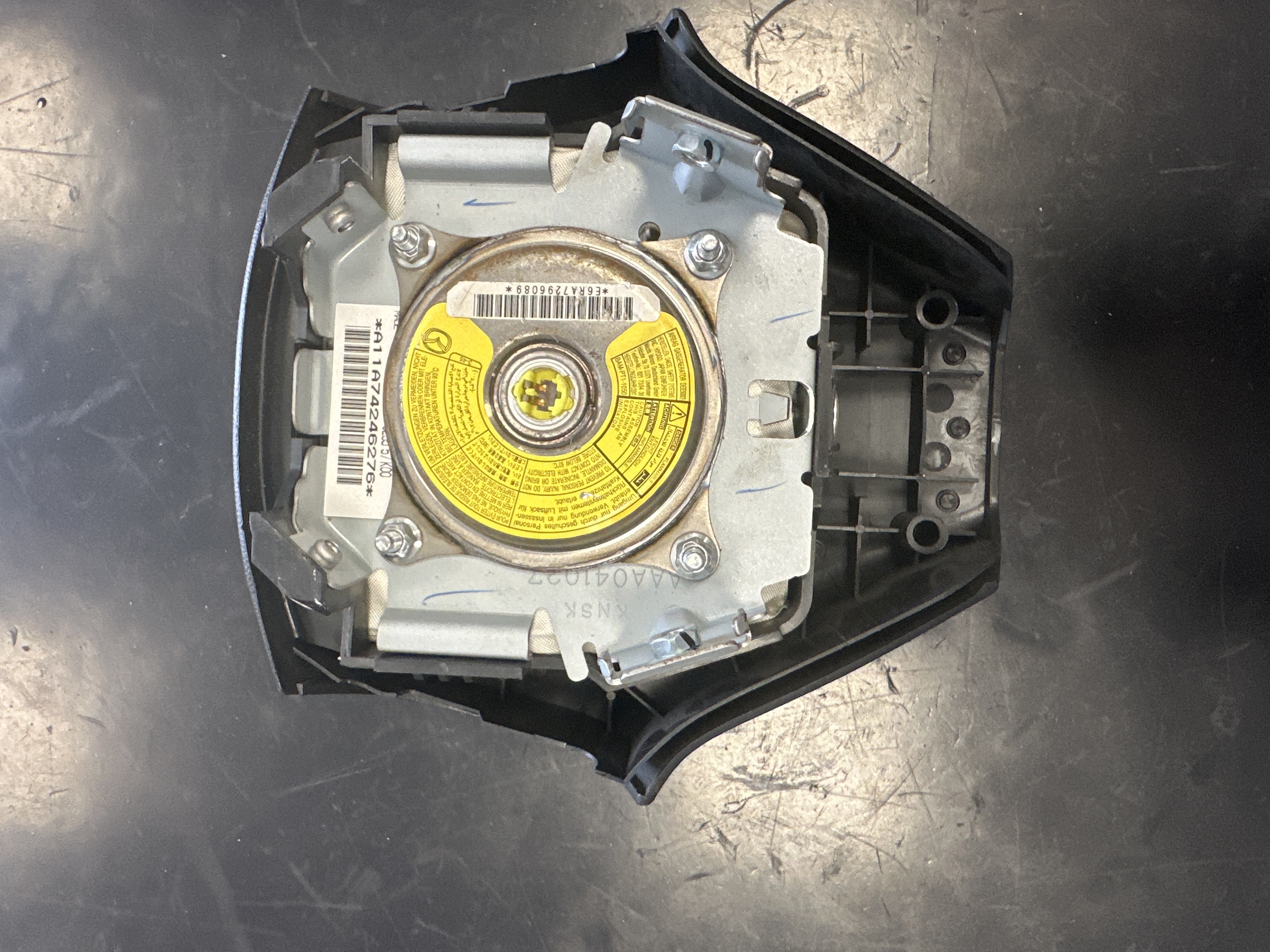 Airbag du volant, Mazda 5 
