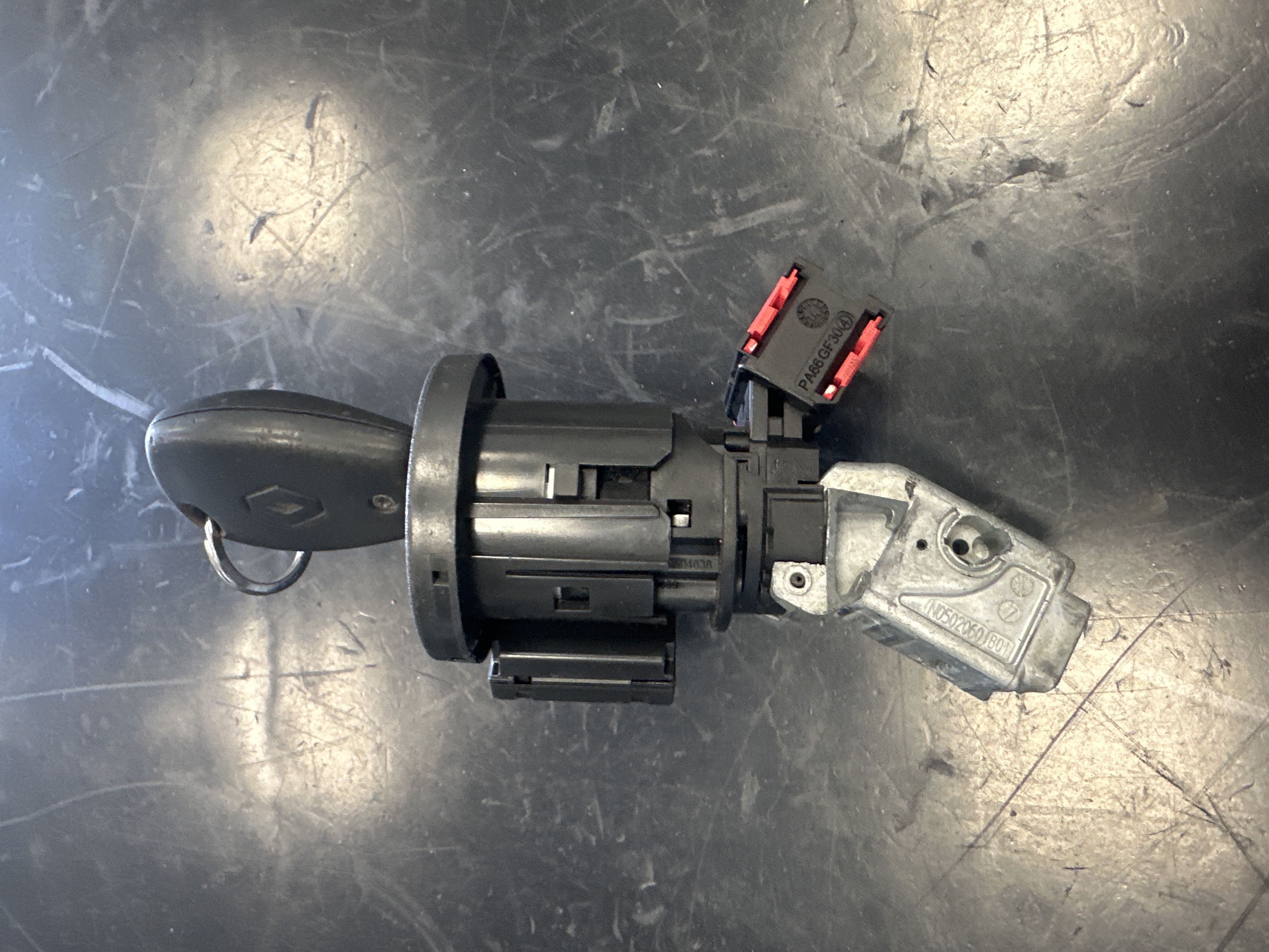 8200214173C NEIMAN RENAULT MODUS 