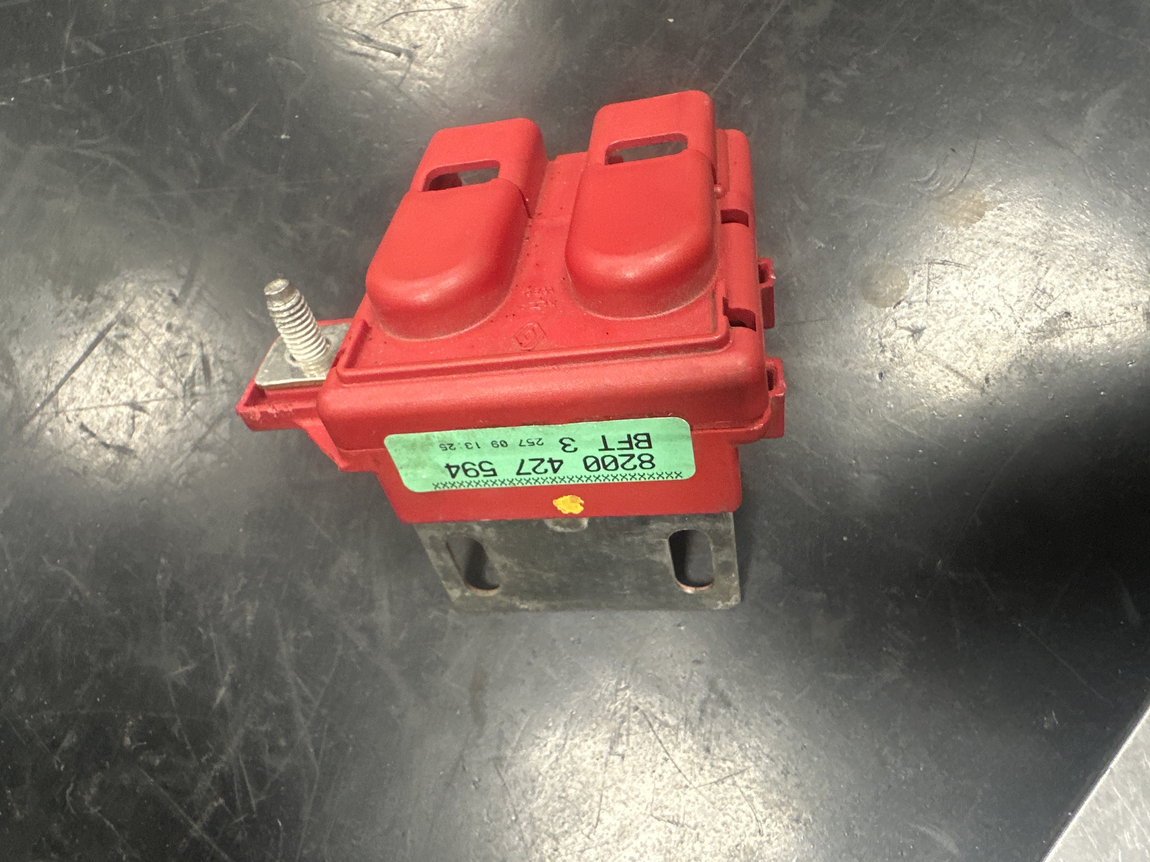 MODULE ELEC RENAULT CLIO III 8200427594