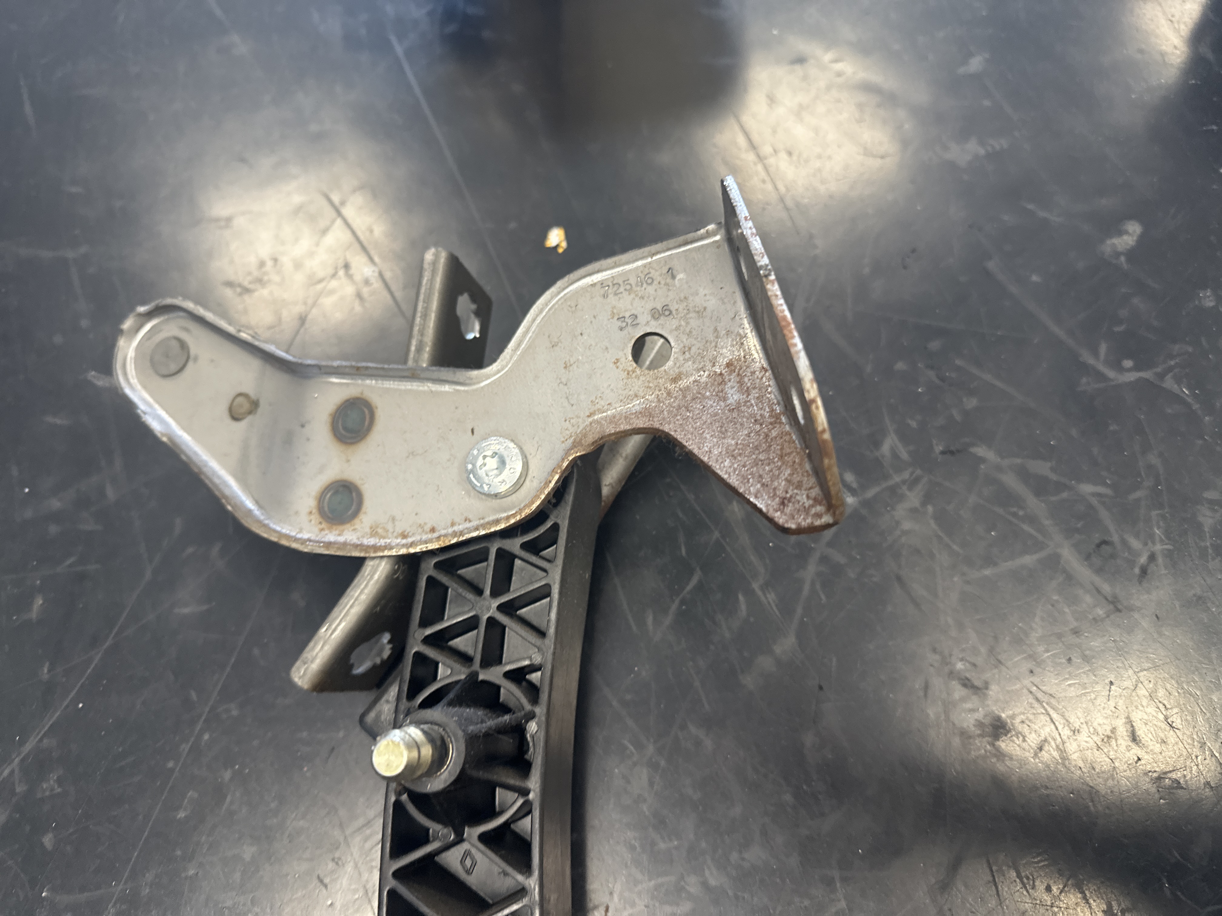 PEDALE D ACELERATEUR RENAULT AVEC POTENTIOMETRE MEGANE 2