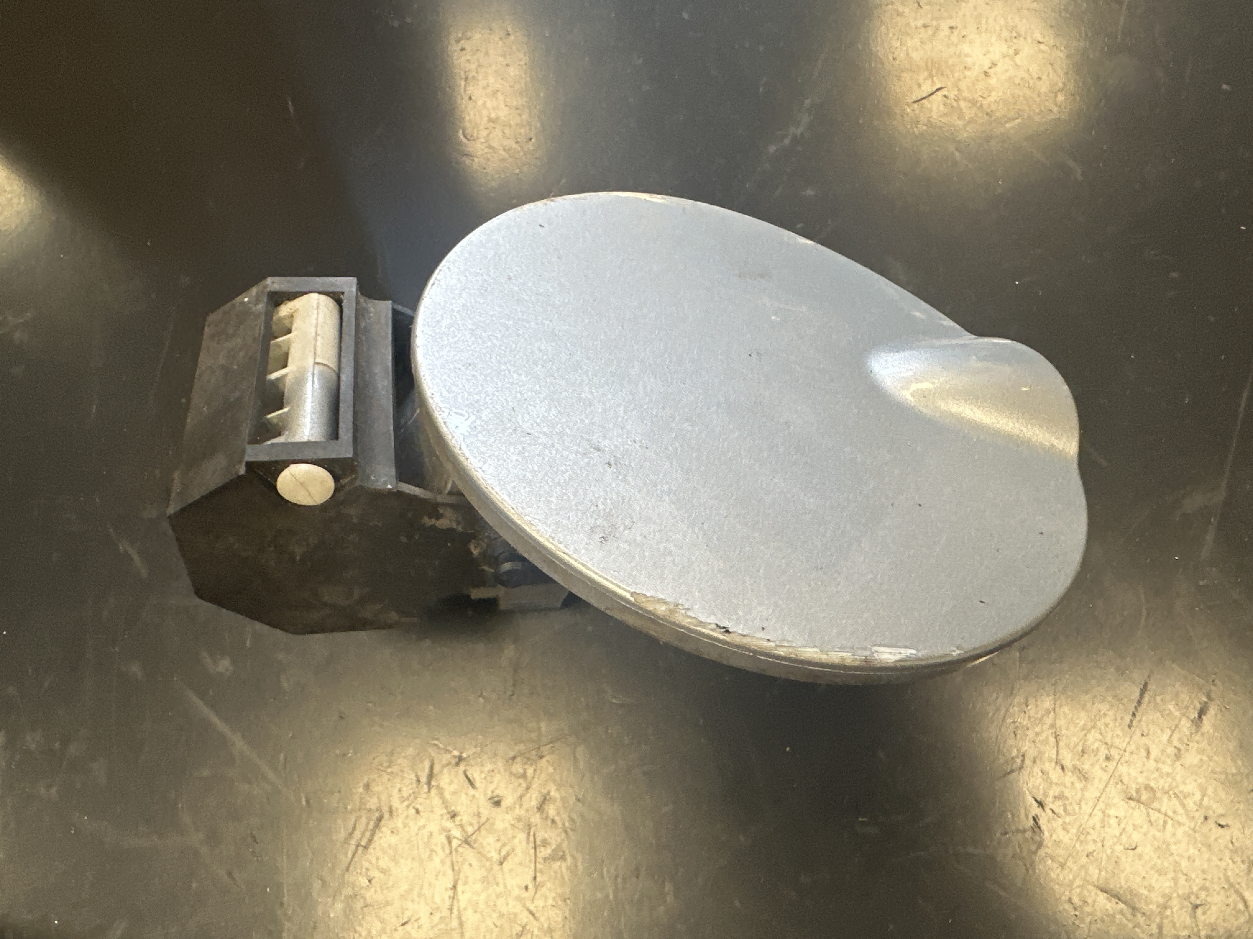 46737170 TRAPPE CARBURANT ALFA 147