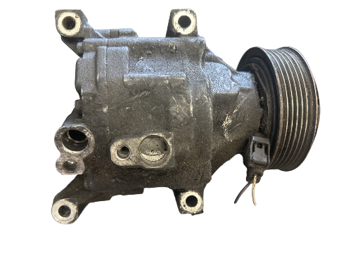 SCS06 - Compresseur de clim Toyota Yaris