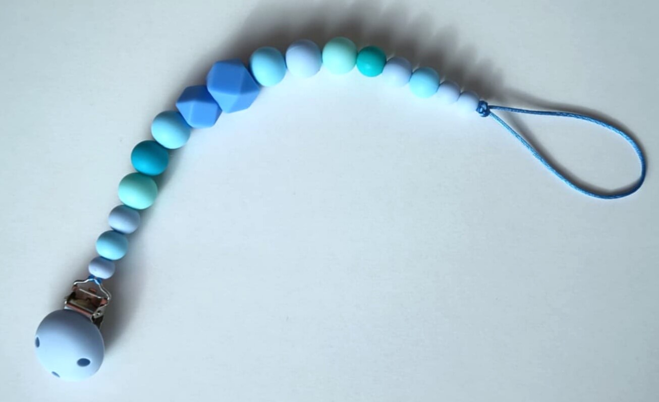 Silikoninis čiulptuko laikiklis be vardo