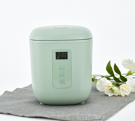 Tragbarer Mini-Reiskocher 1,2 Liter  /  Portable mini rice cooker 1.2 litres