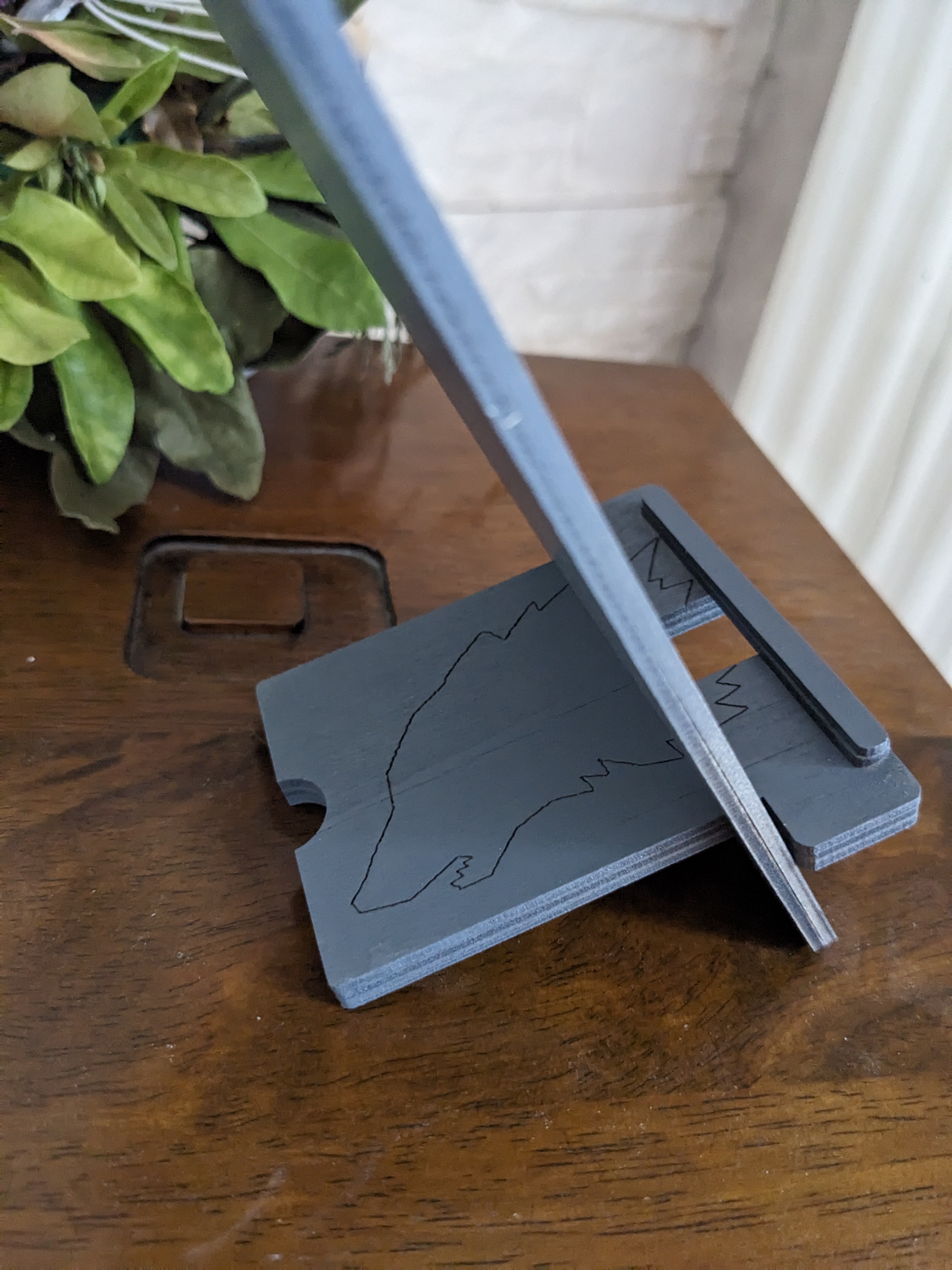 Chevalet de téléphone Loup