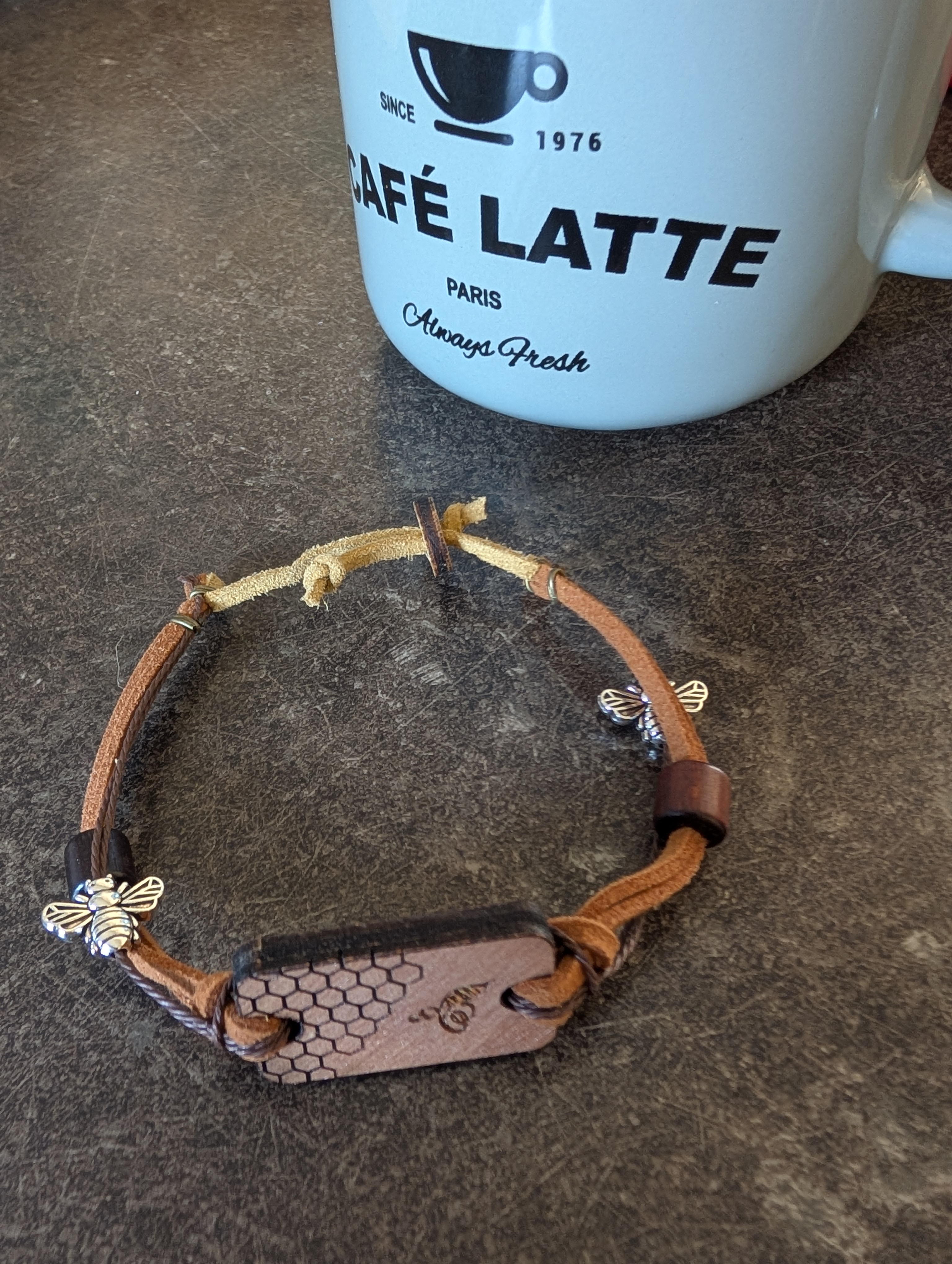 Bracelet Abeille en Cuir