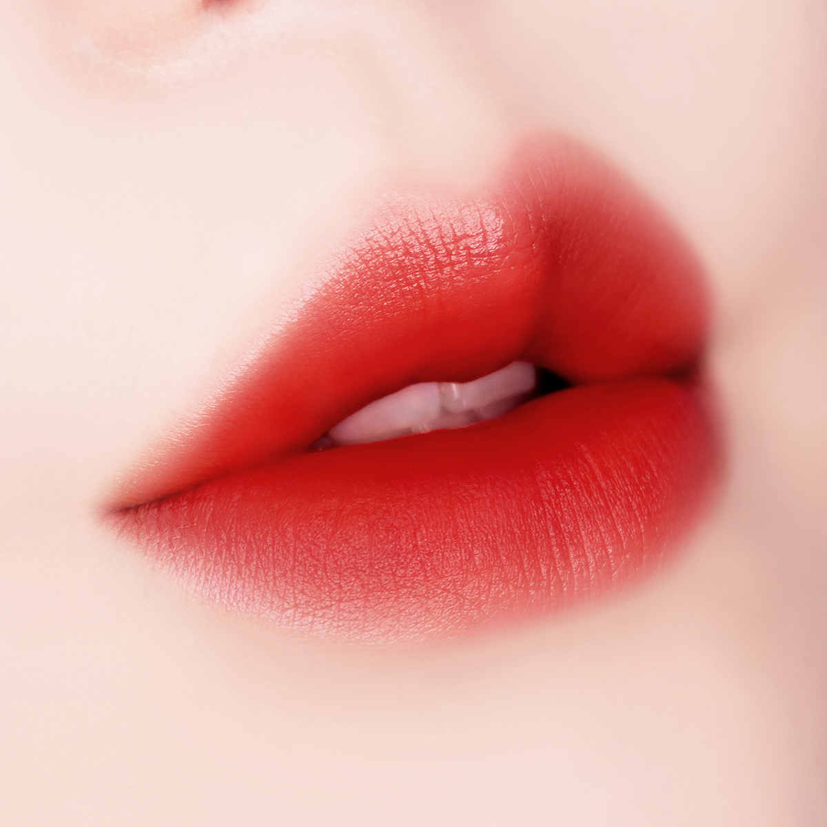  Black Rouge Mara Hot Water -LV03 Burnning MARA-  أحمر شفاه أسود - تنت مارا هوت ووتر
