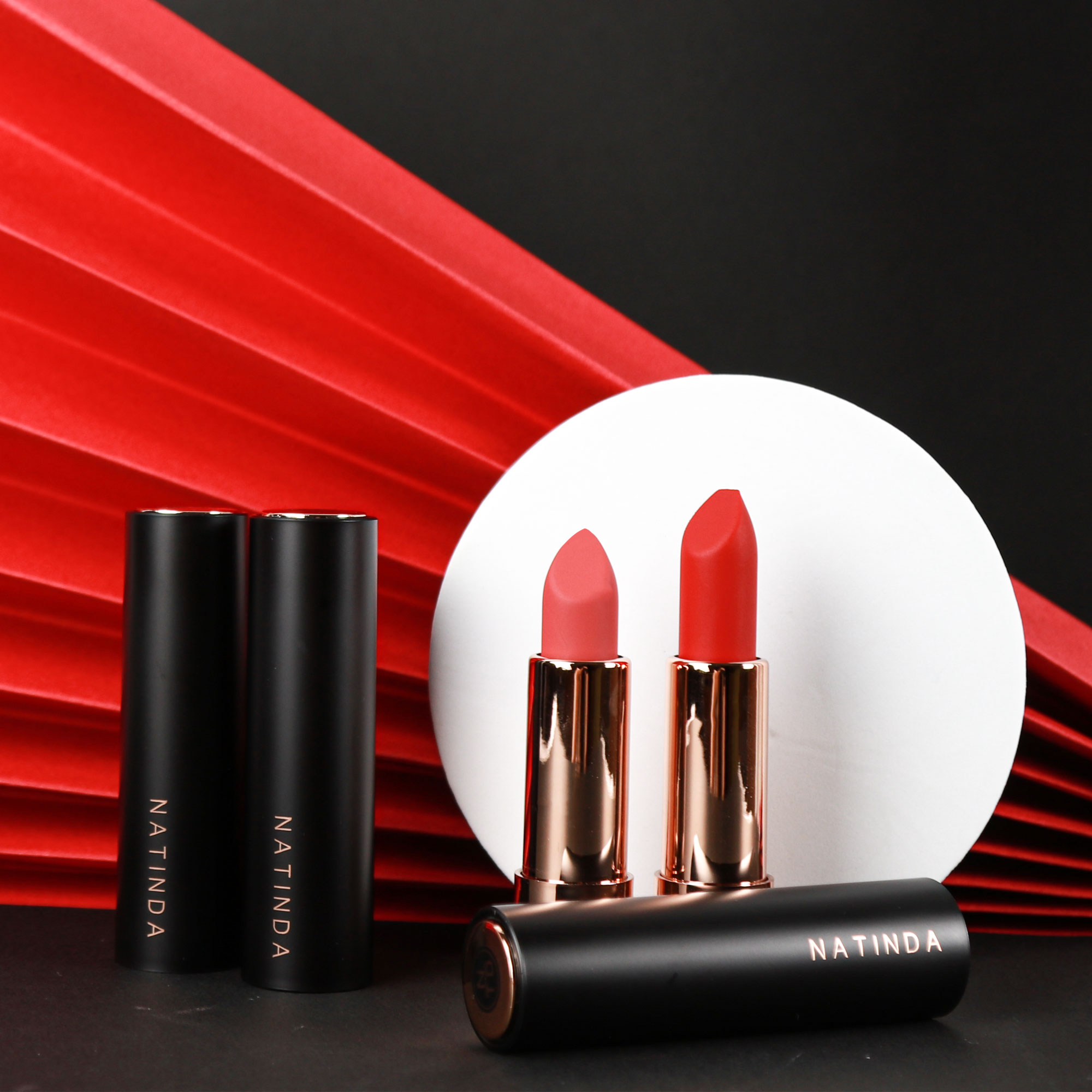 NATINDA Creamy Lip Crayon – NO.12 Mood Brown