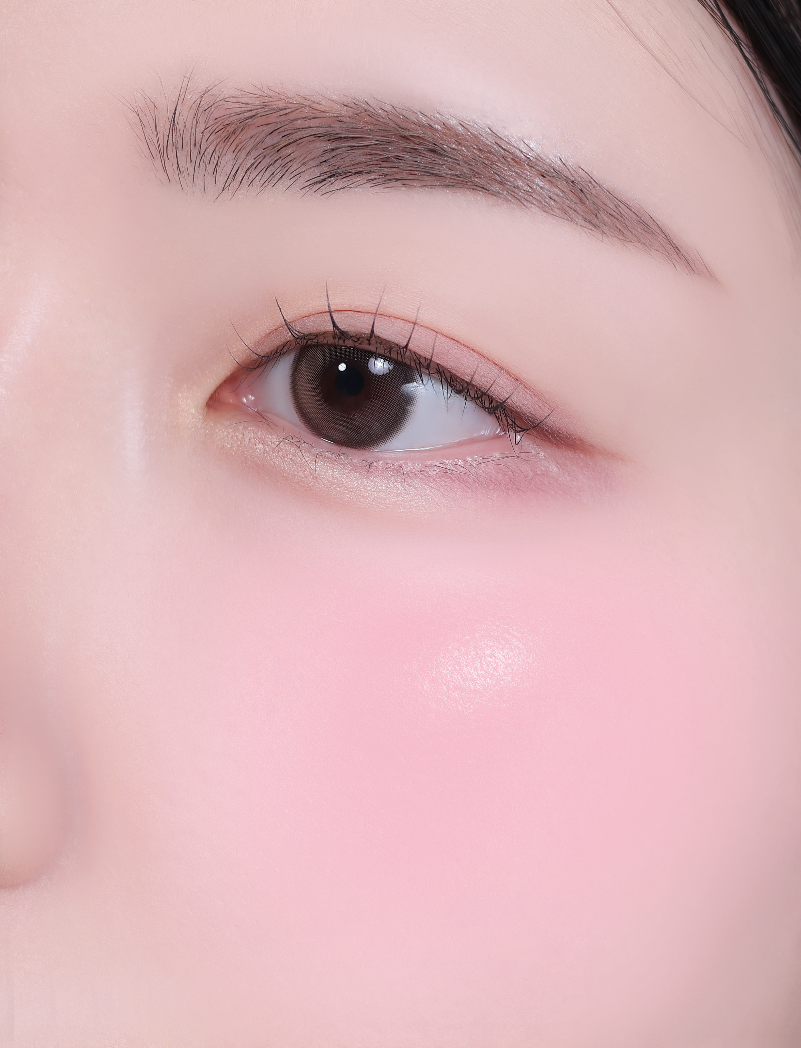 BLACK ROUGE - Dewy Whip Cheek & Beam -DW01 Strawberry -أحمر شفاه أسود - ديوي ويب تشيك آند بيم