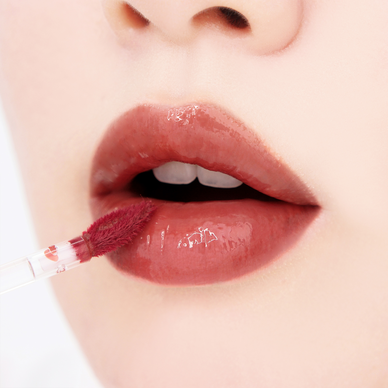 BLACK ROUGE - Half N Half Water Glow 2  -HG07 Cinnamon Syrup-  أحمر شفاه أسود - نصف ونصف متوهج مائي 2